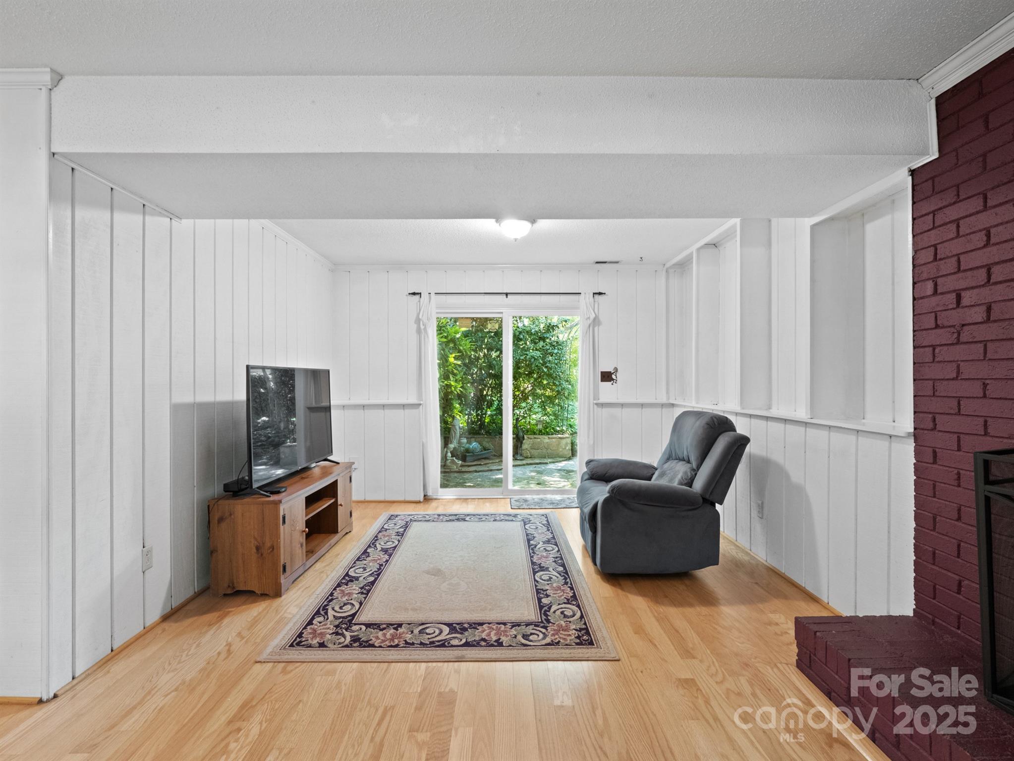 10841 Flat Iron Road