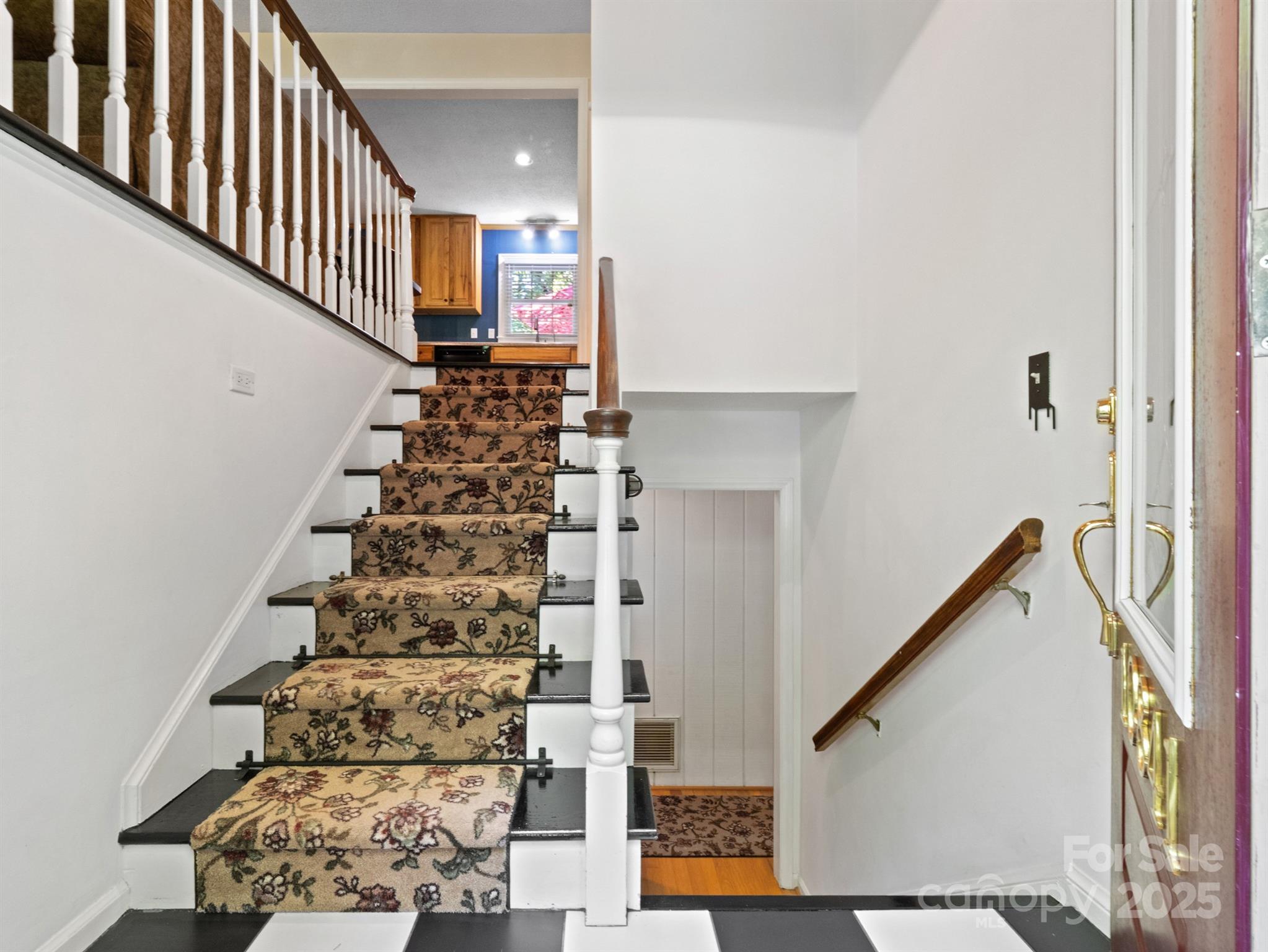 10841 Flat Iron Road