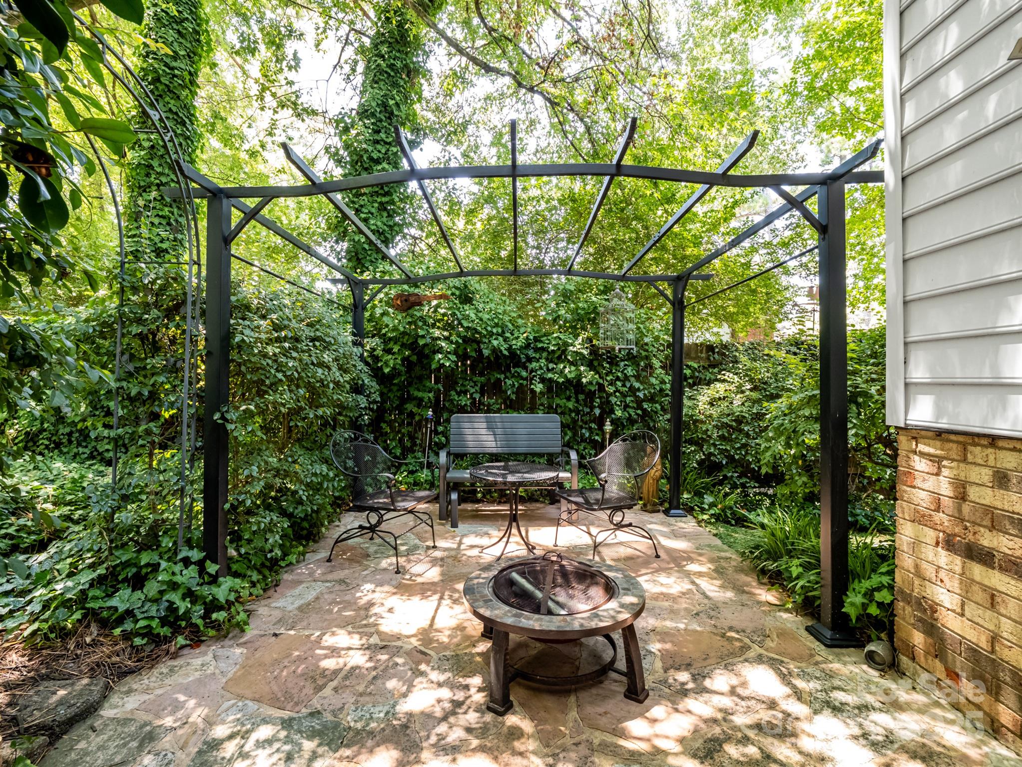 10841 Flat Iron Road