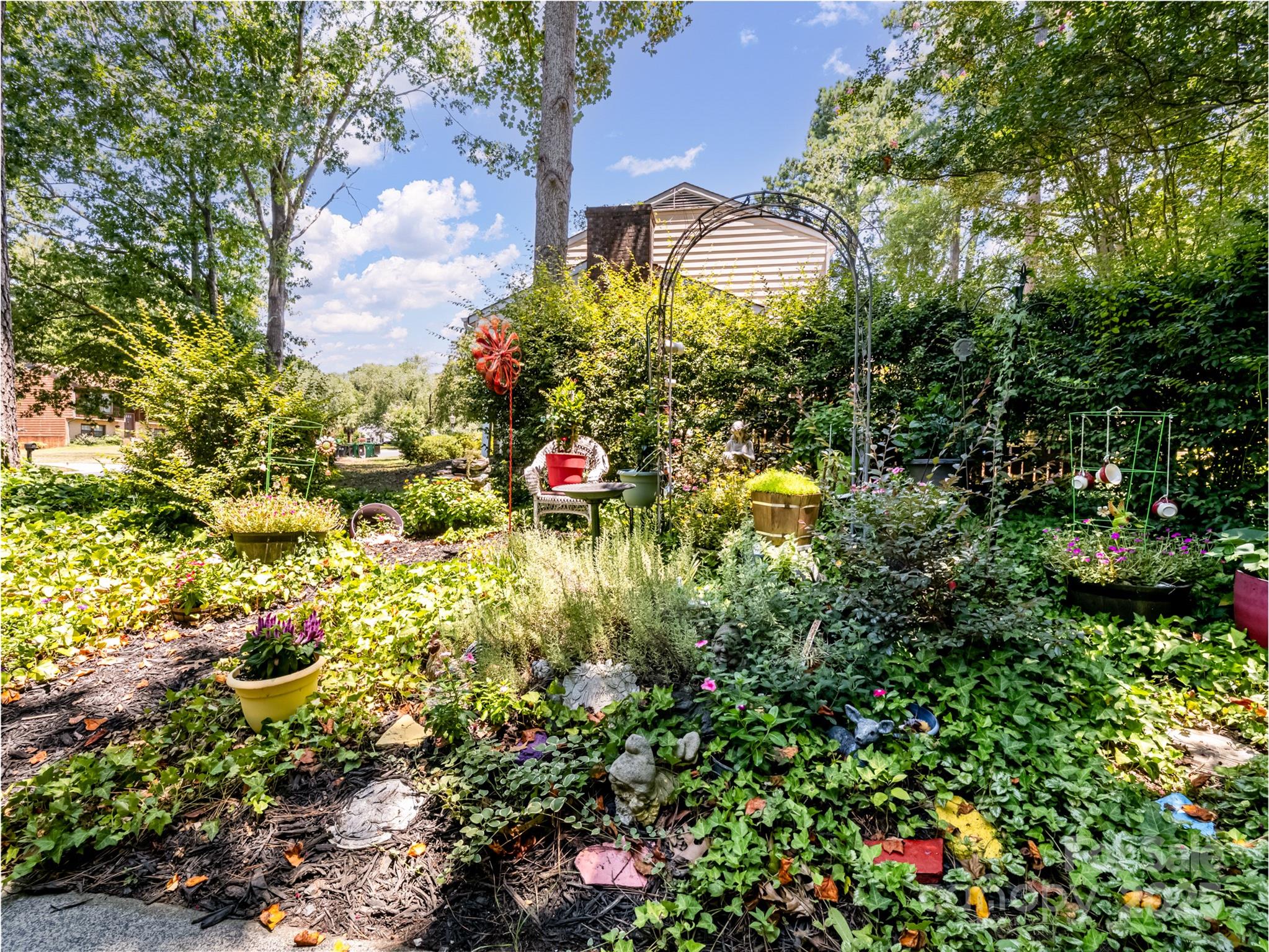 10841 Flat Iron Road