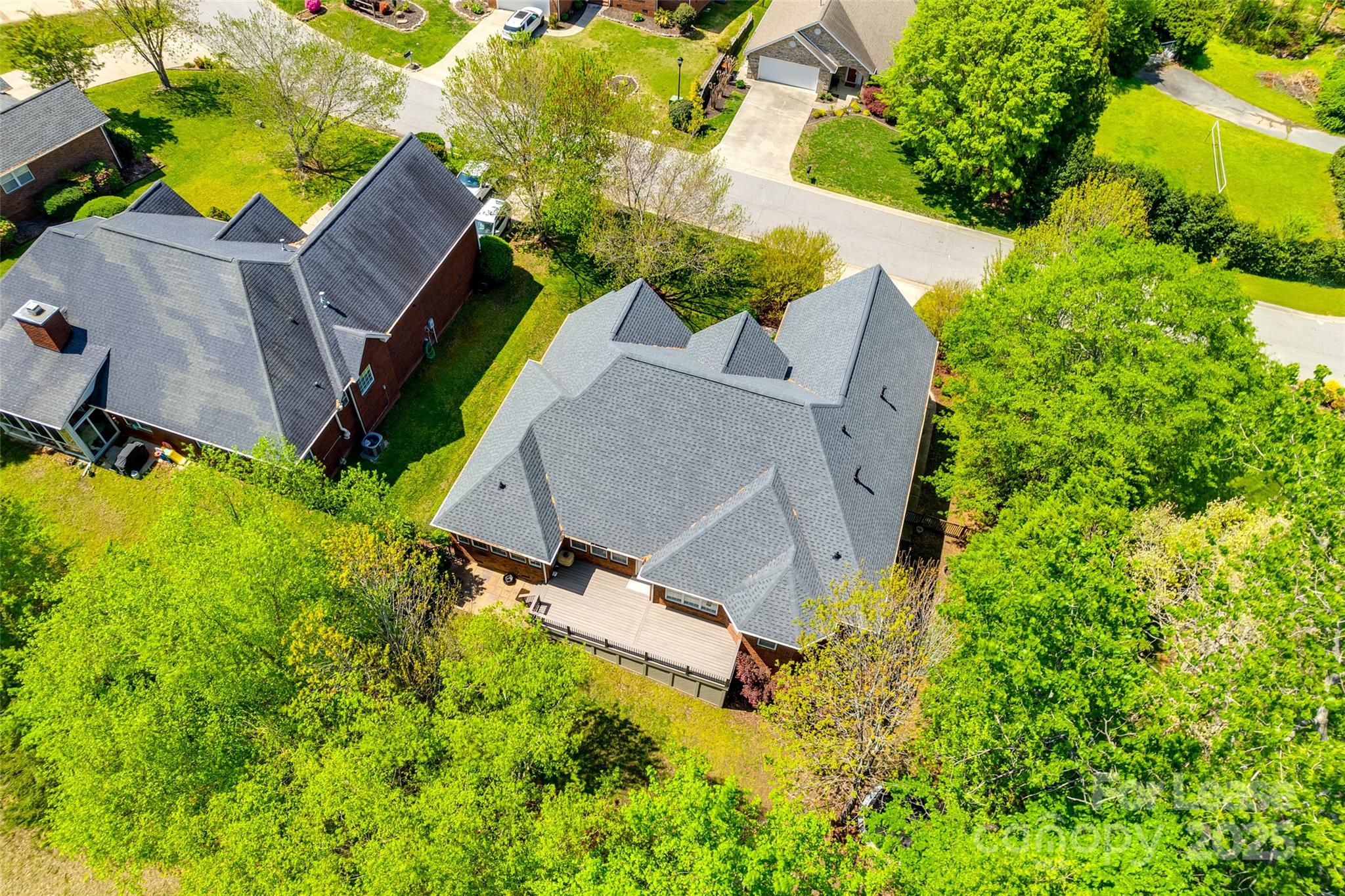 1126 Blowing Rock Cove