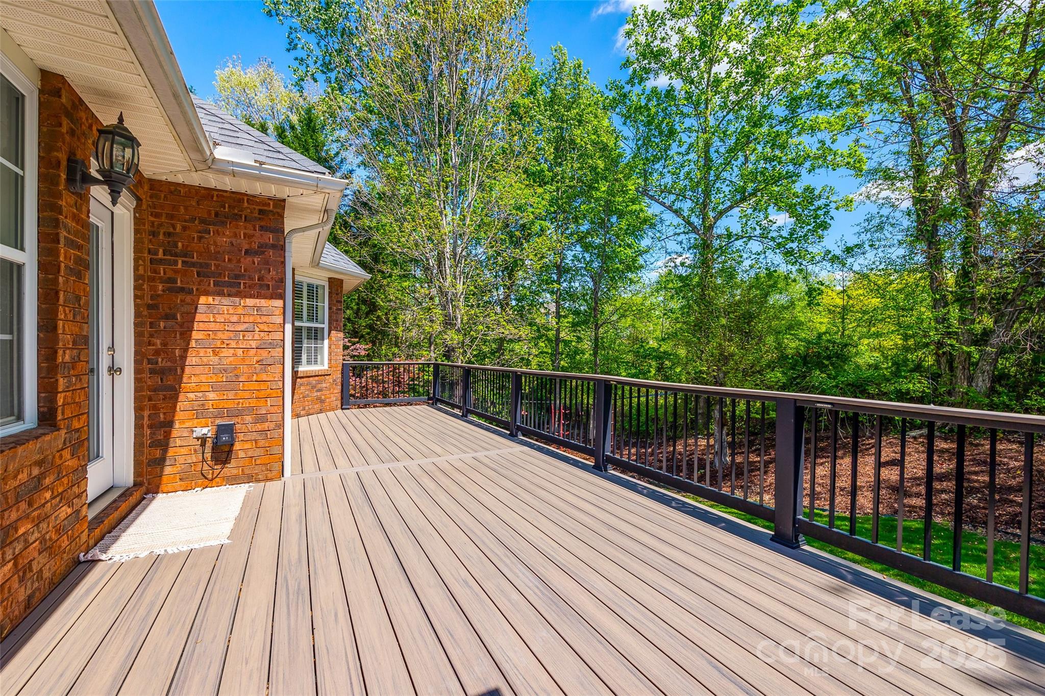 1126 Blowing Rock Cove