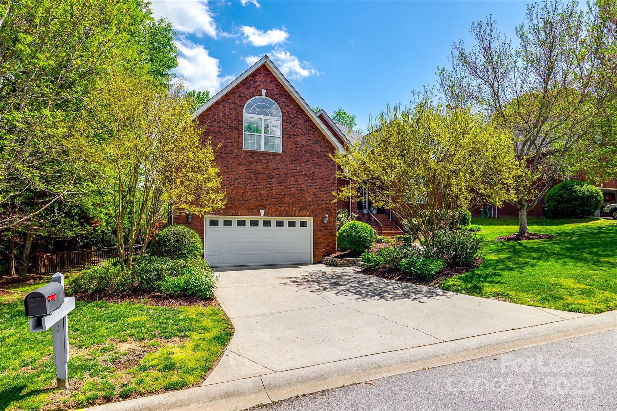 1126 Blowing Rock Cove