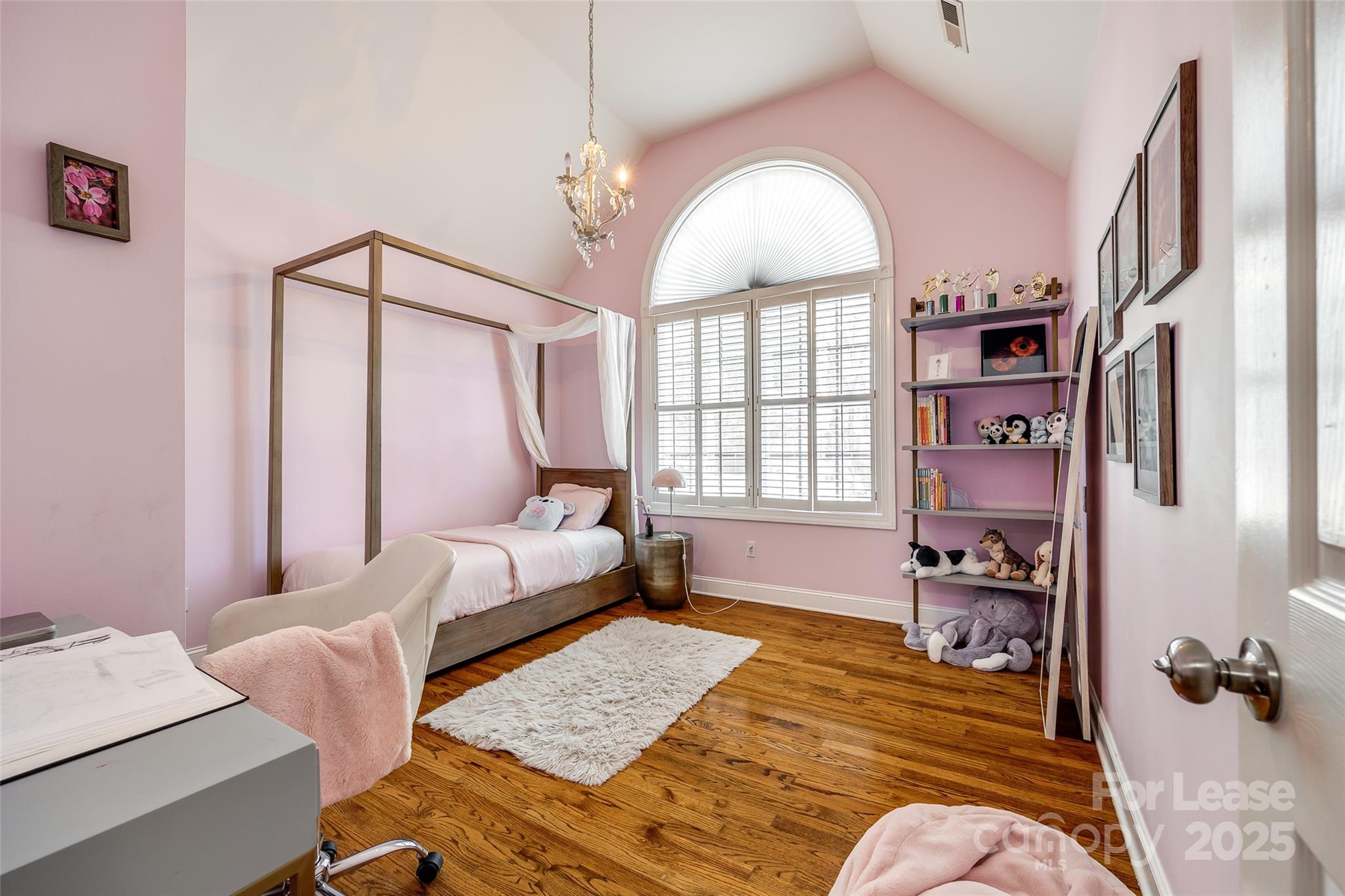 1126 Blowing Rock Cove