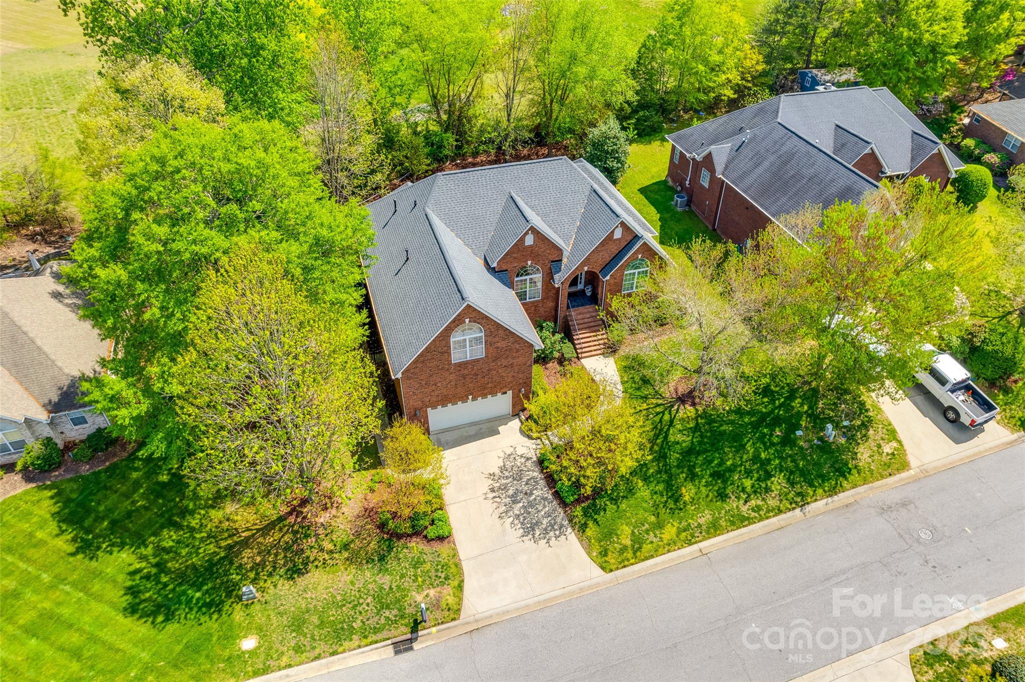 1126 Blowing Rock Cove