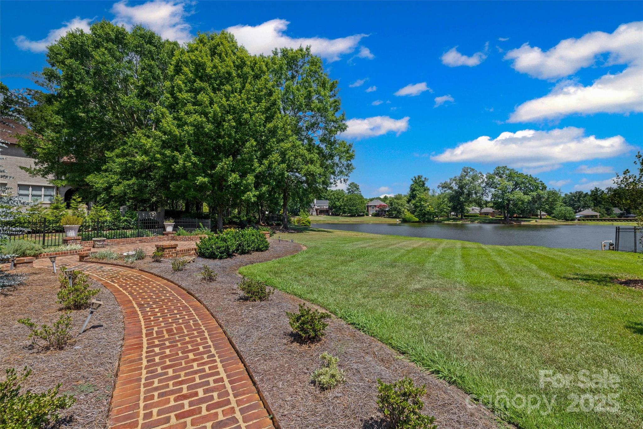 1826 Landry Lane