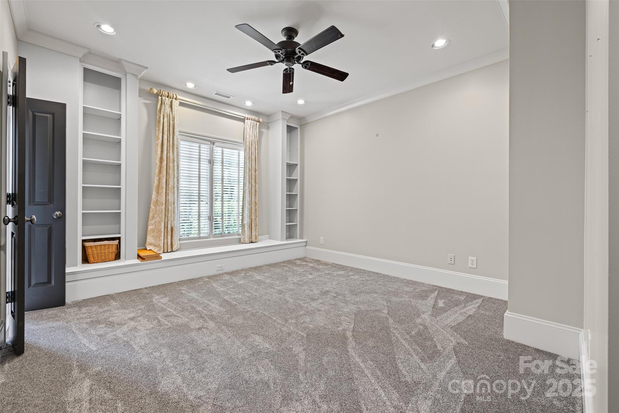1826 Landry Lane