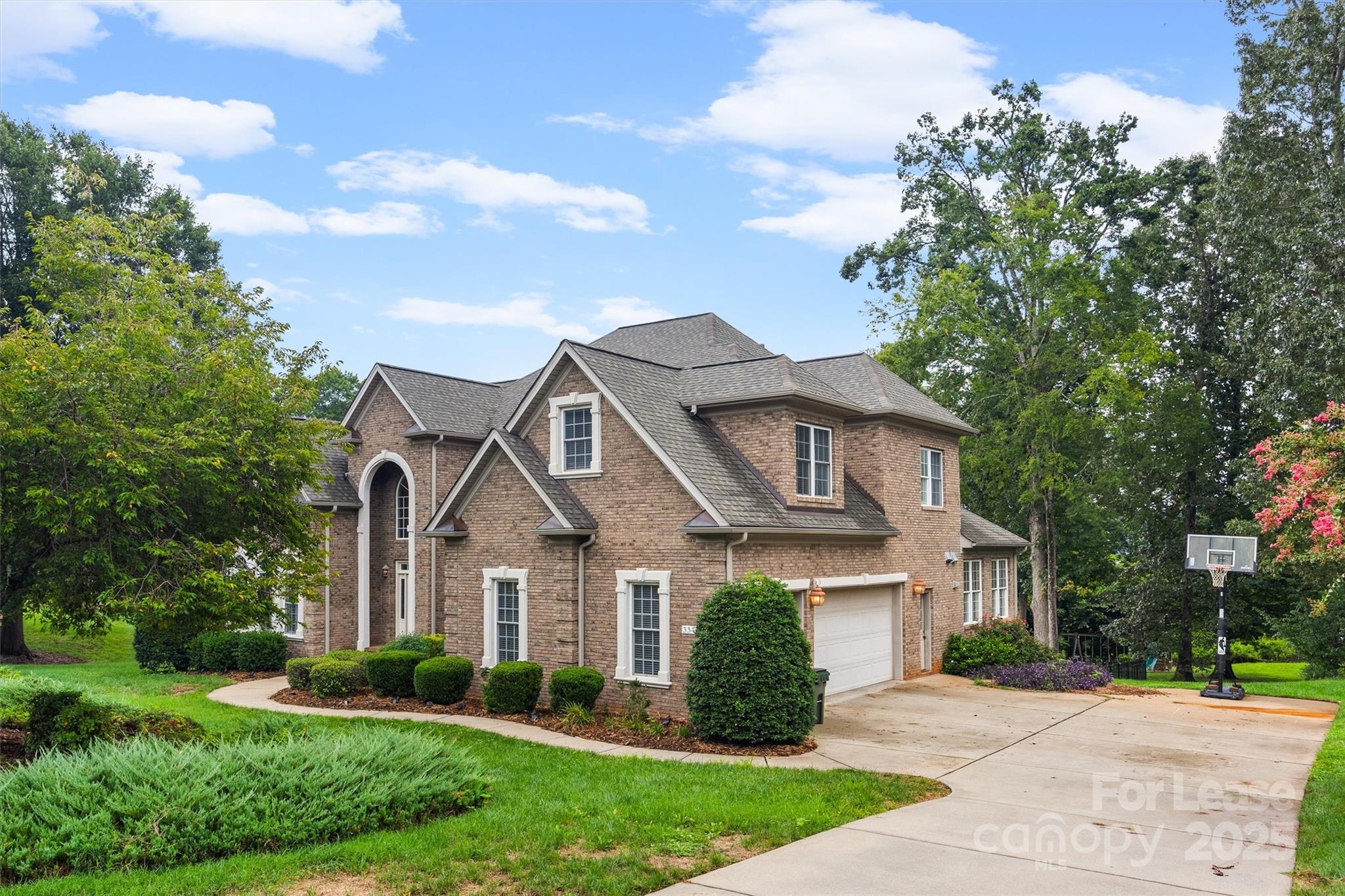 334 Stone Cliff Lane