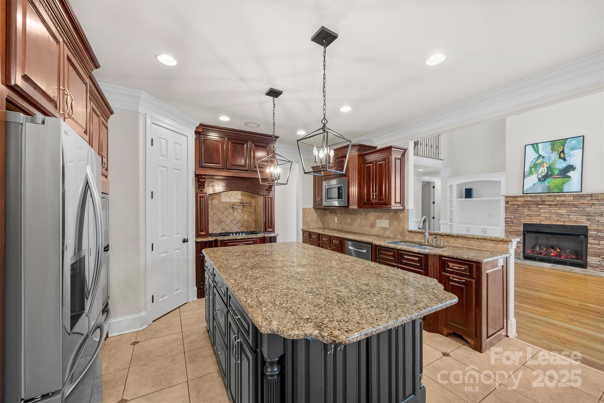 334 Stone Cliff Lane