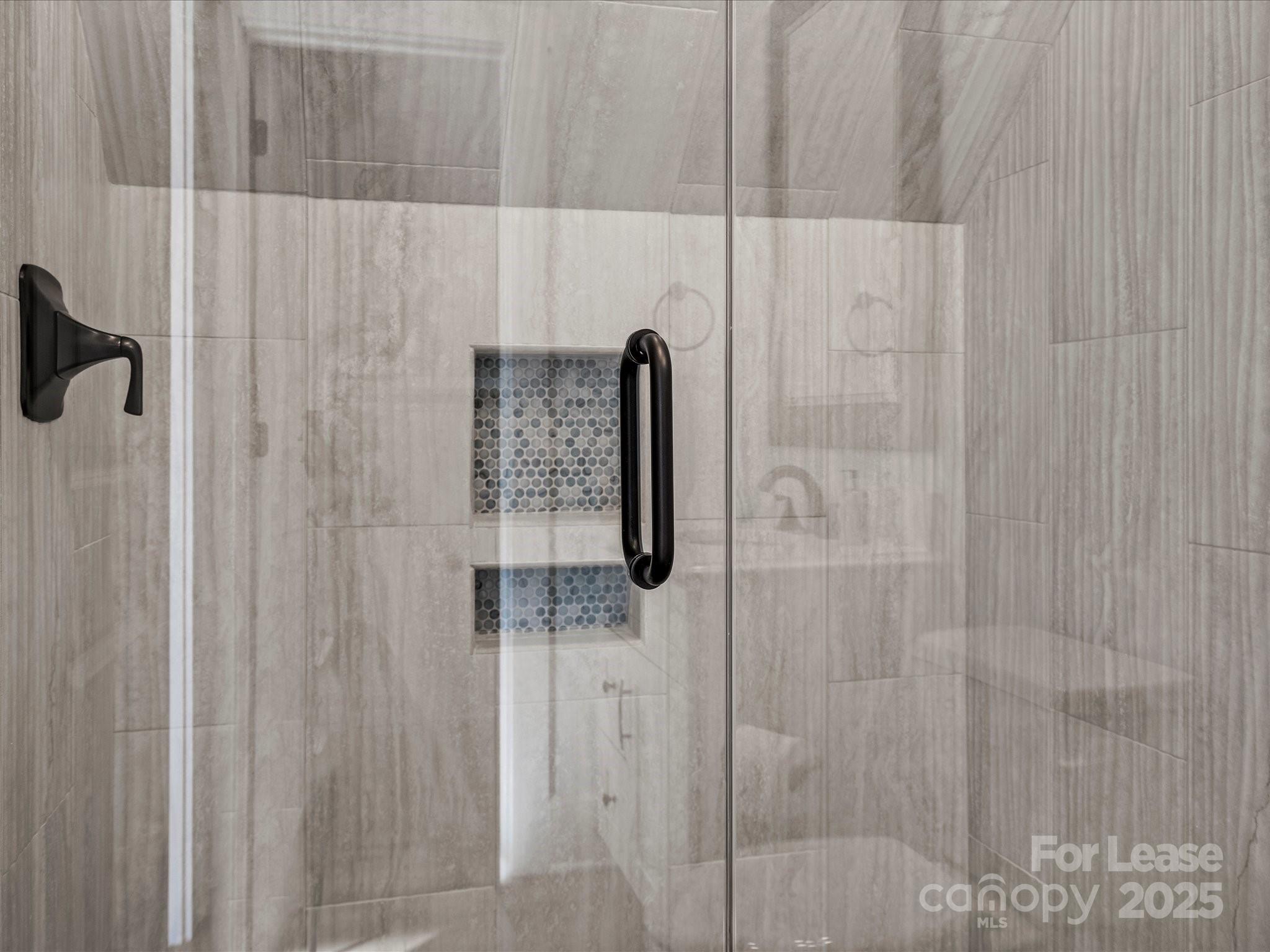 2816 Inlet Shore Drive Unit: 1