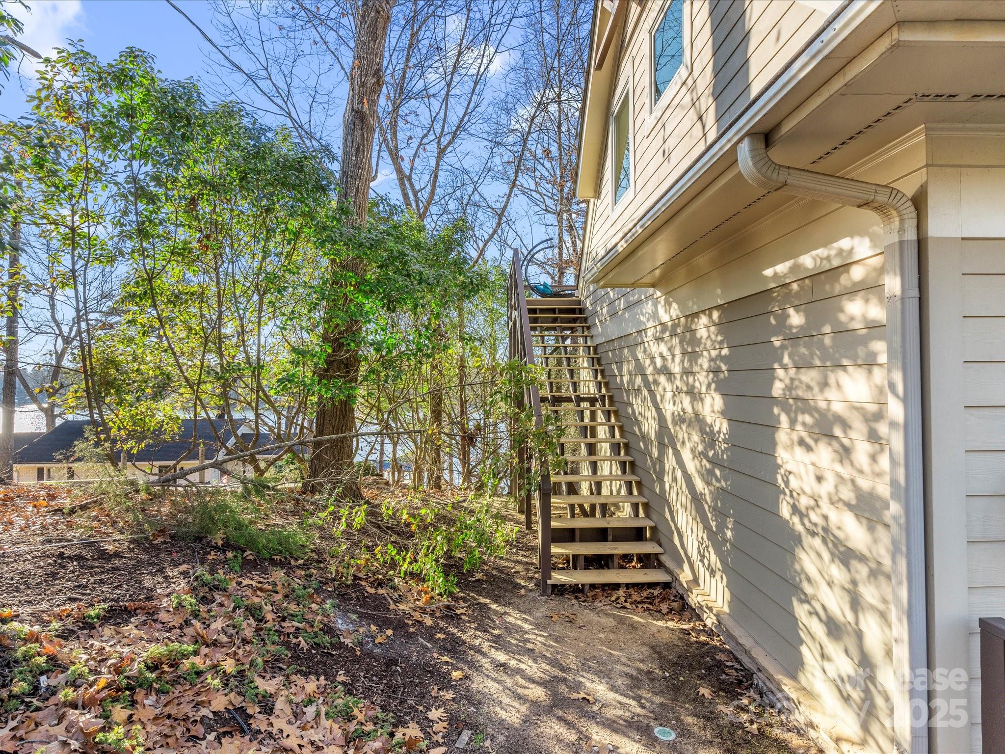 2816 Inlet Shore Drive Unit: 1