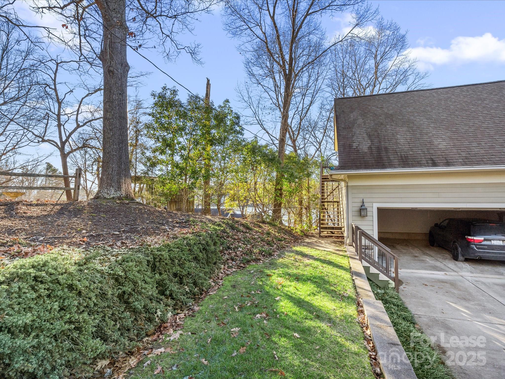 2816 Inlet Shore Drive Unit: 1