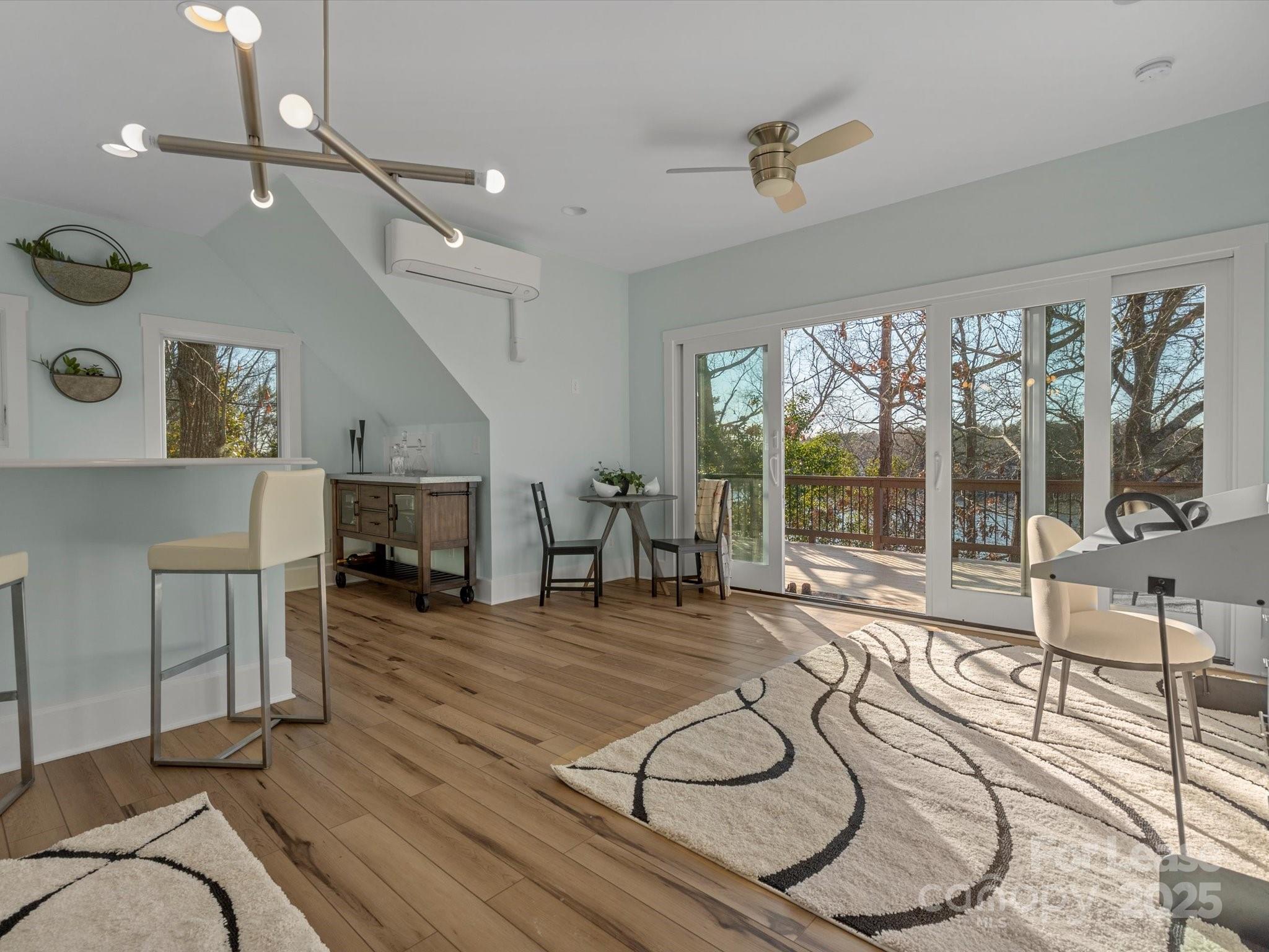 2816 Inlet Shore Drive Unit: 1