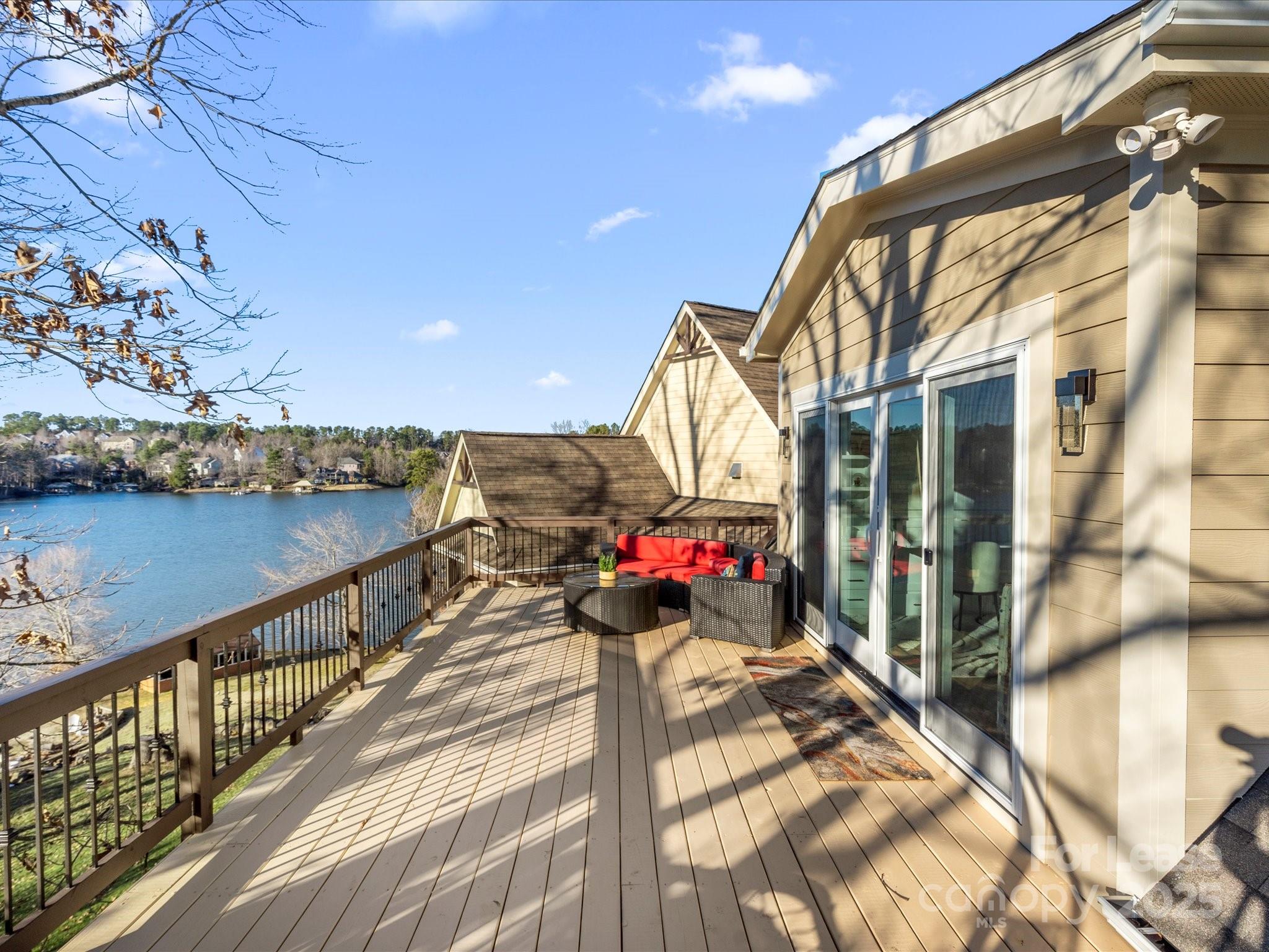 2816 Inlet Shore Drive Unit: 1