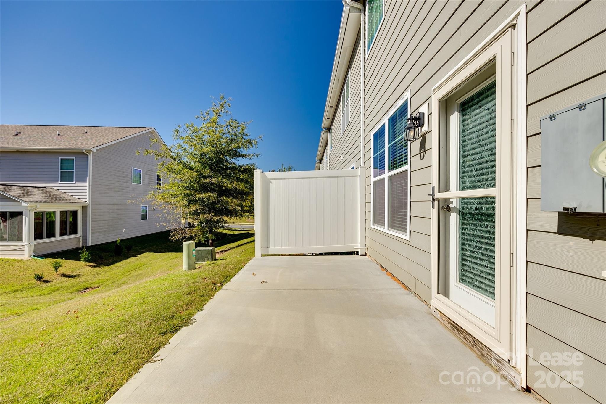 1412 Bramblewood Drive