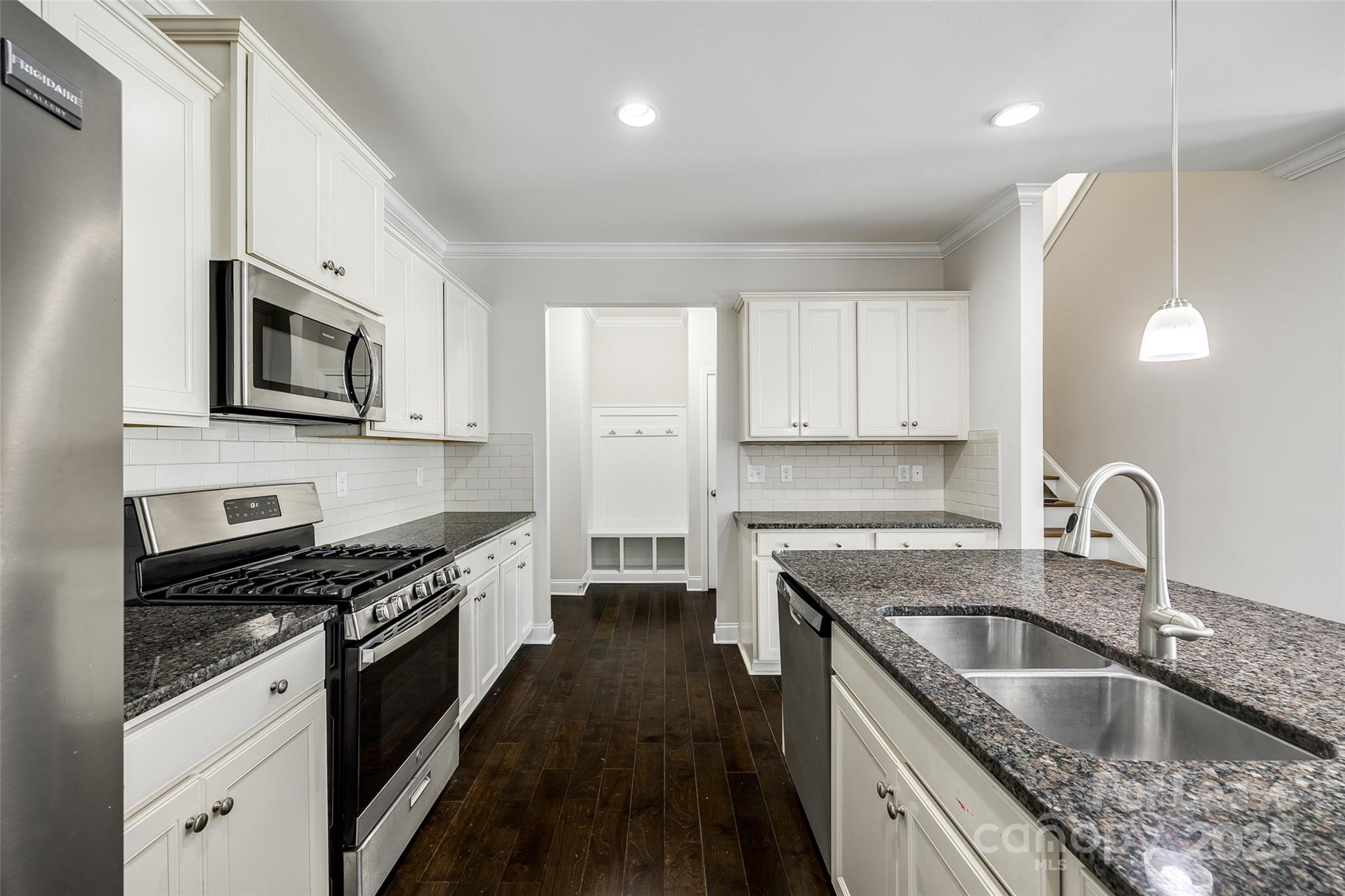 1412 Bramblewood Drive