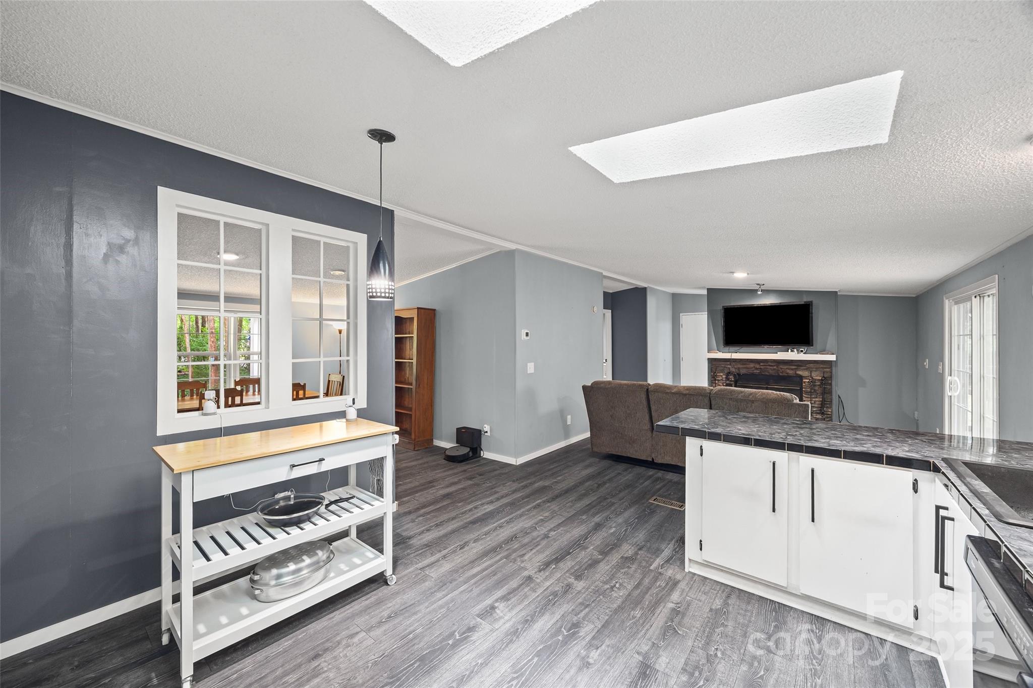 210 Valley View Drive