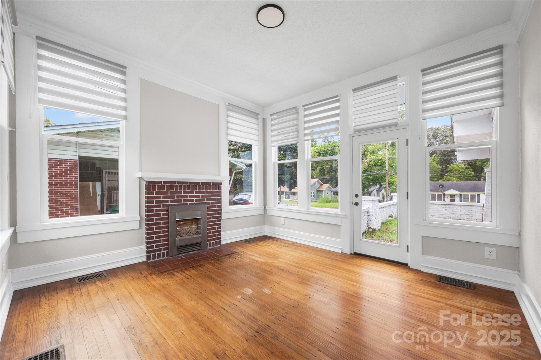 113 Brawley Street