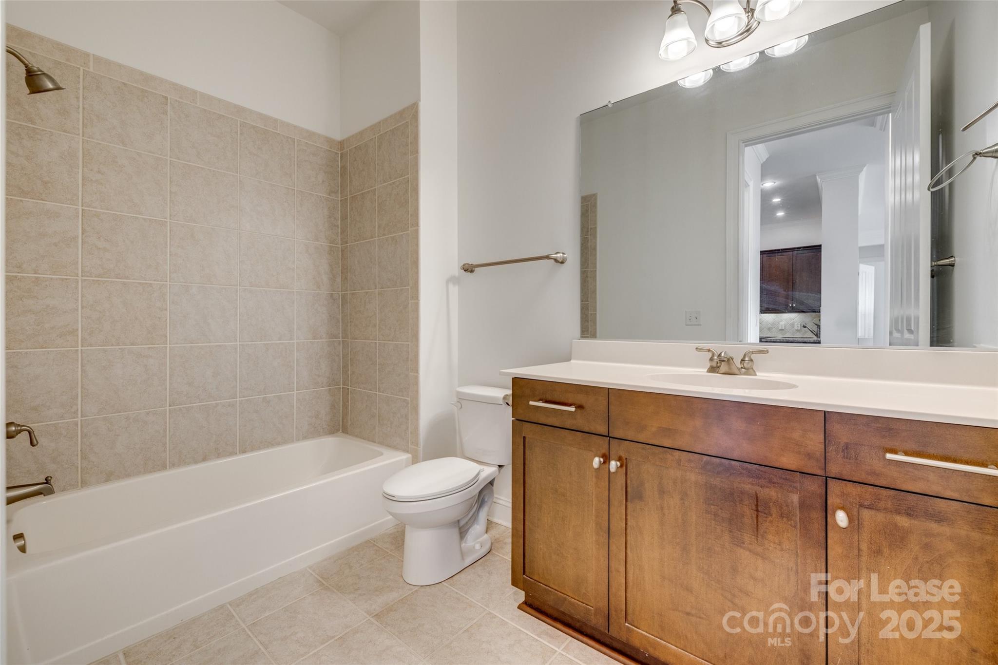 5425 Closeburn Road Unit: 213