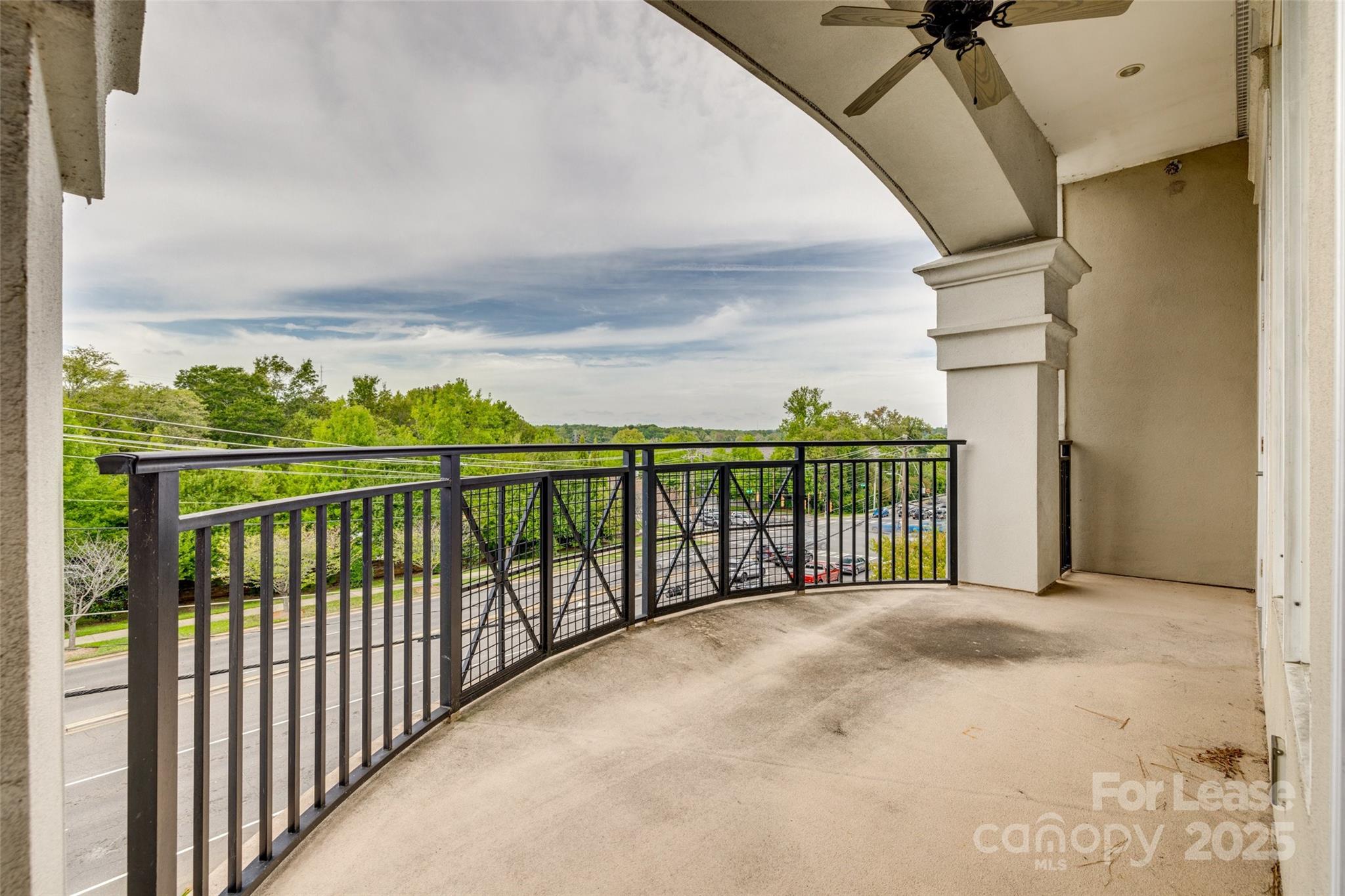 5425 Closeburn Road Unit: 213