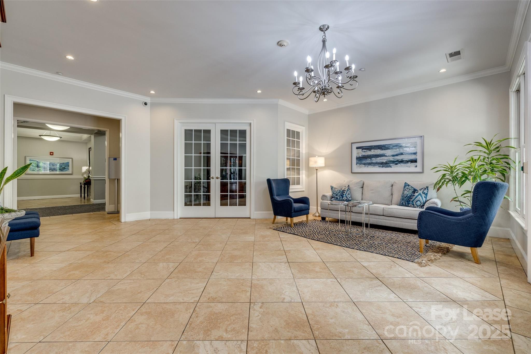 5425 Closeburn Road Unit: 213