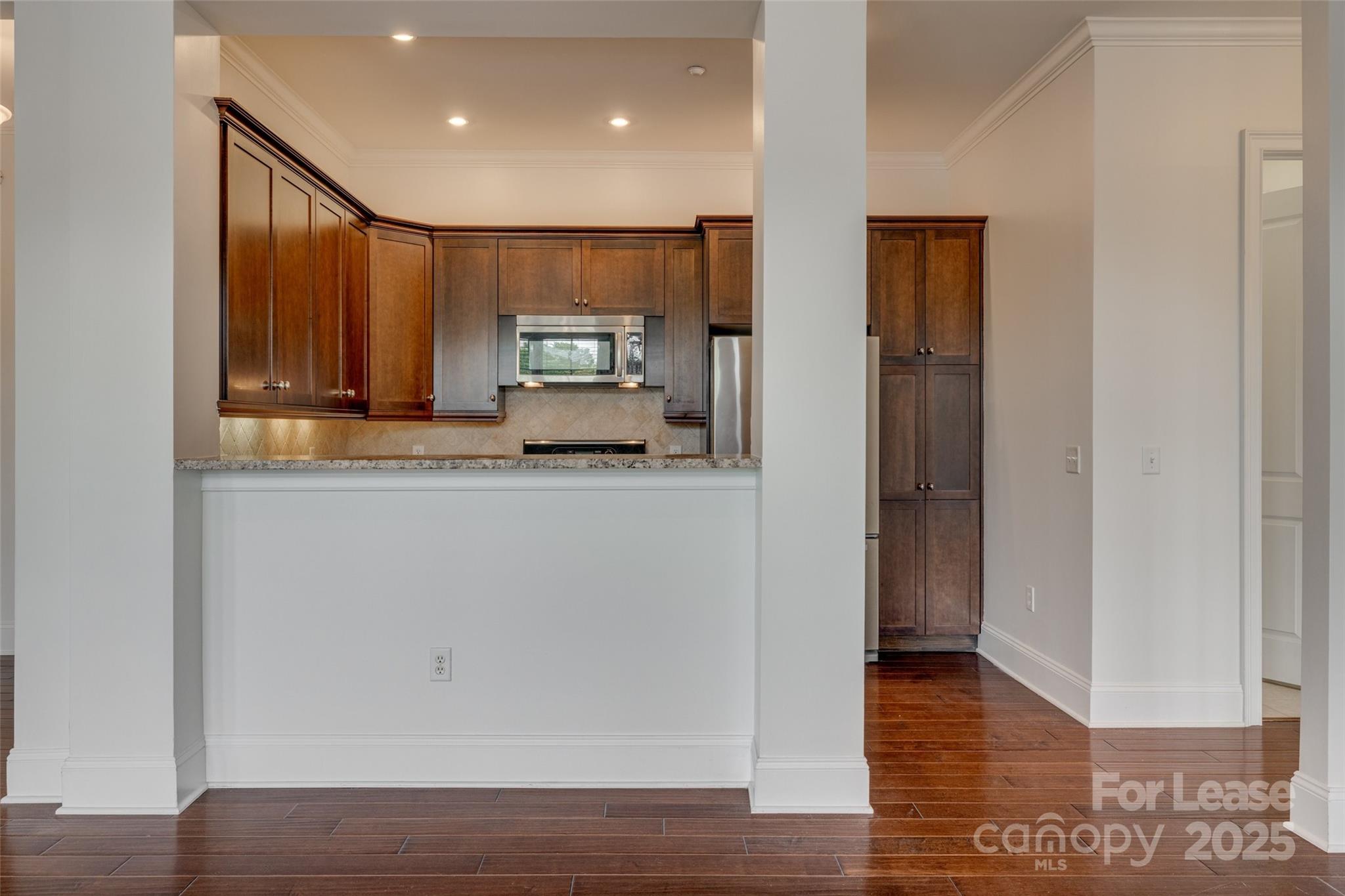 5425 Closeburn Road Unit: 213