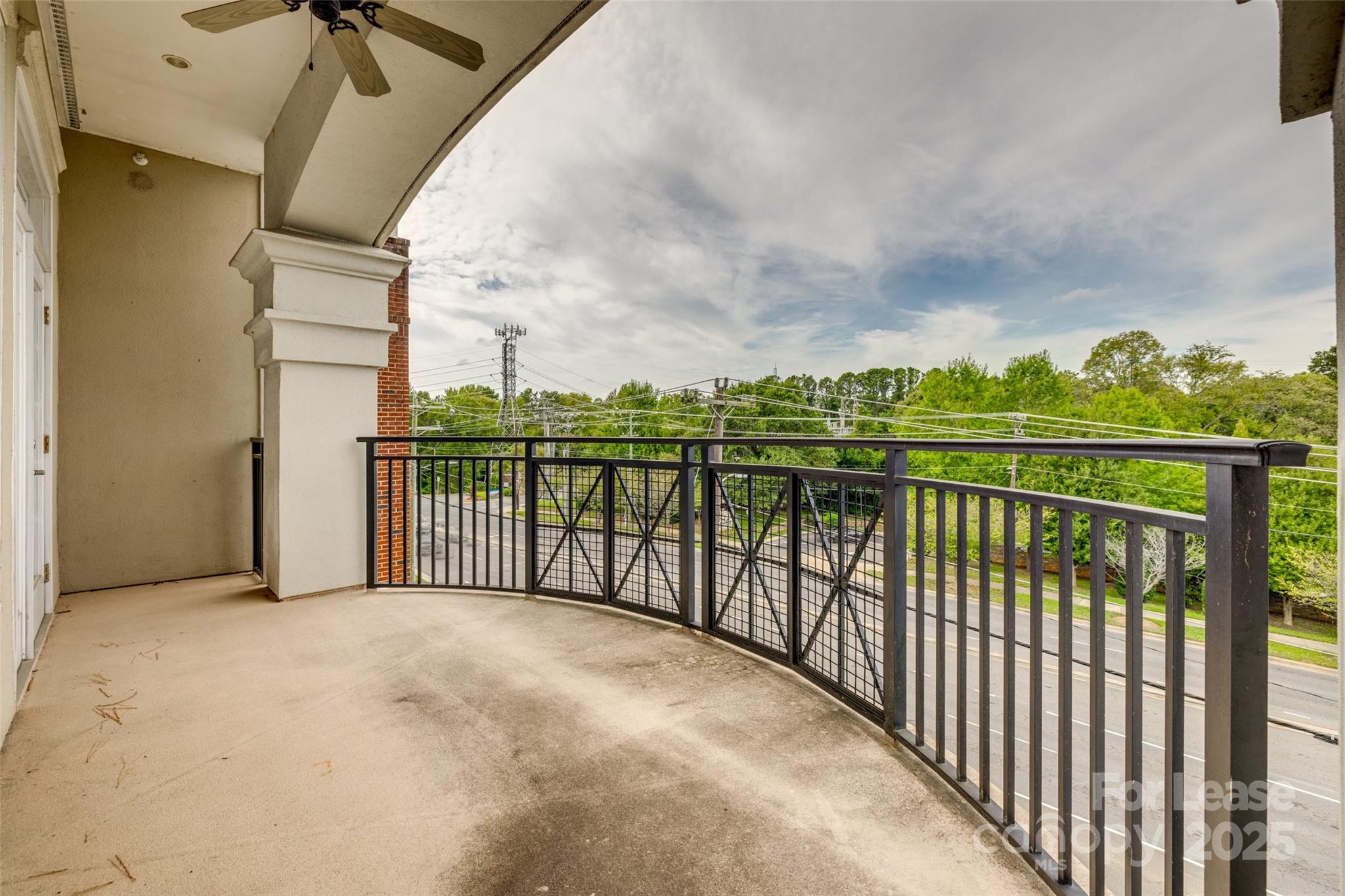 5425 Closeburn Road Unit: 213