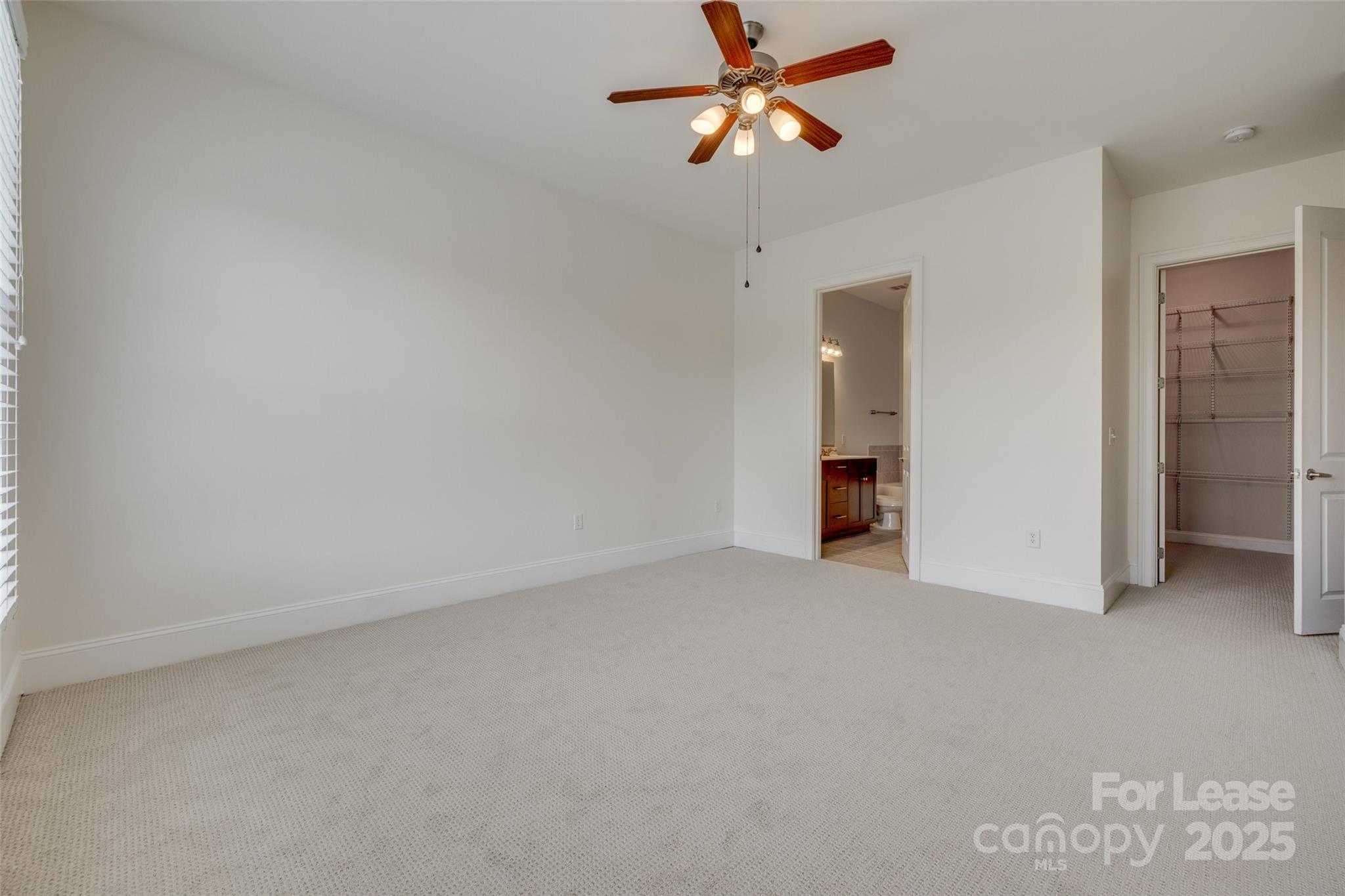 5425 Closeburn Road Unit: 213
