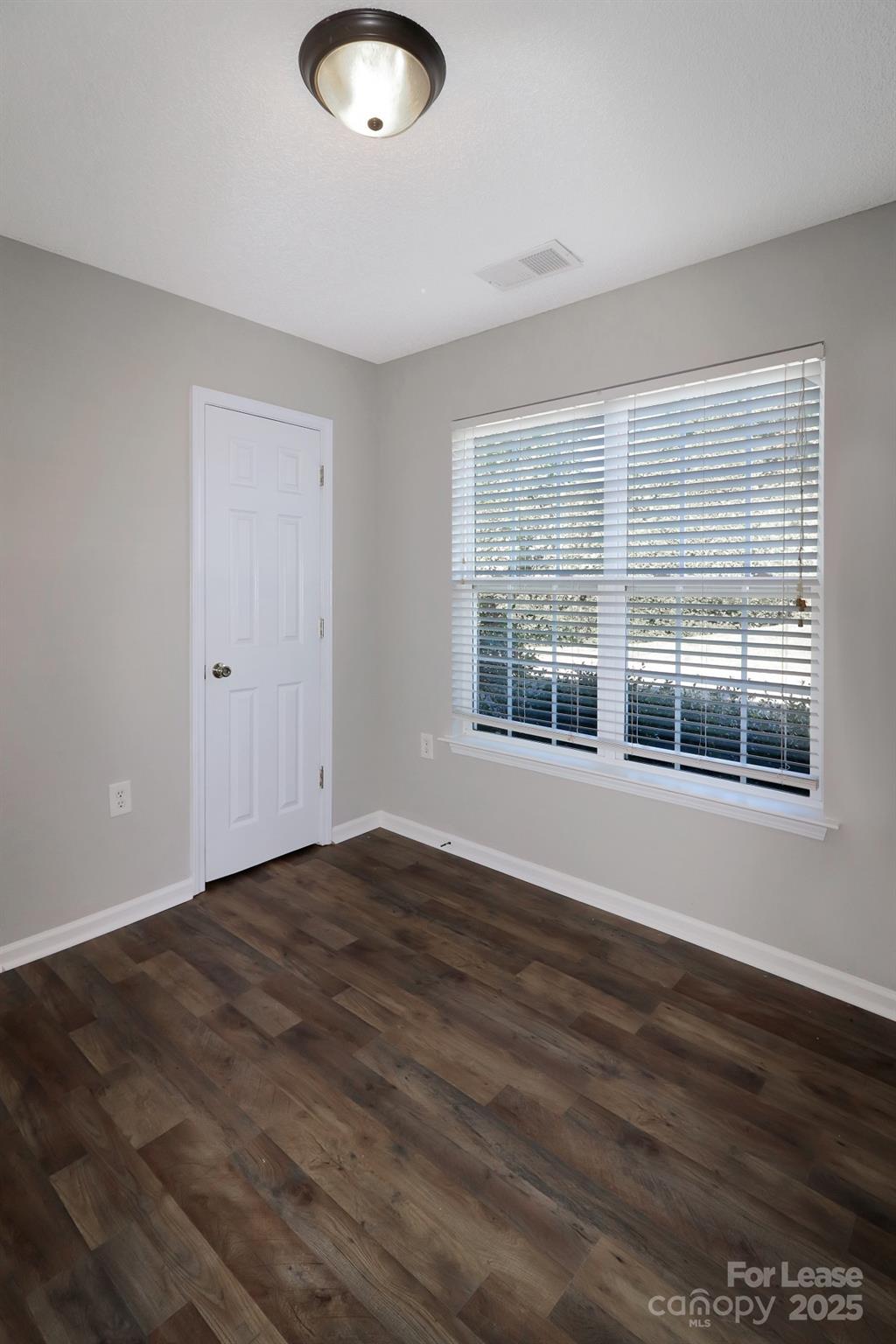 309 Sampson Street Unit: 28