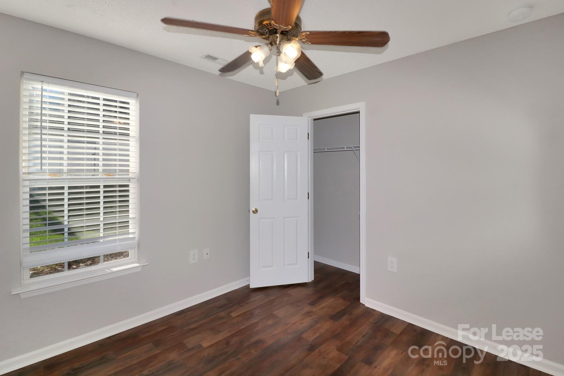 309 Sampson Street Unit: 28