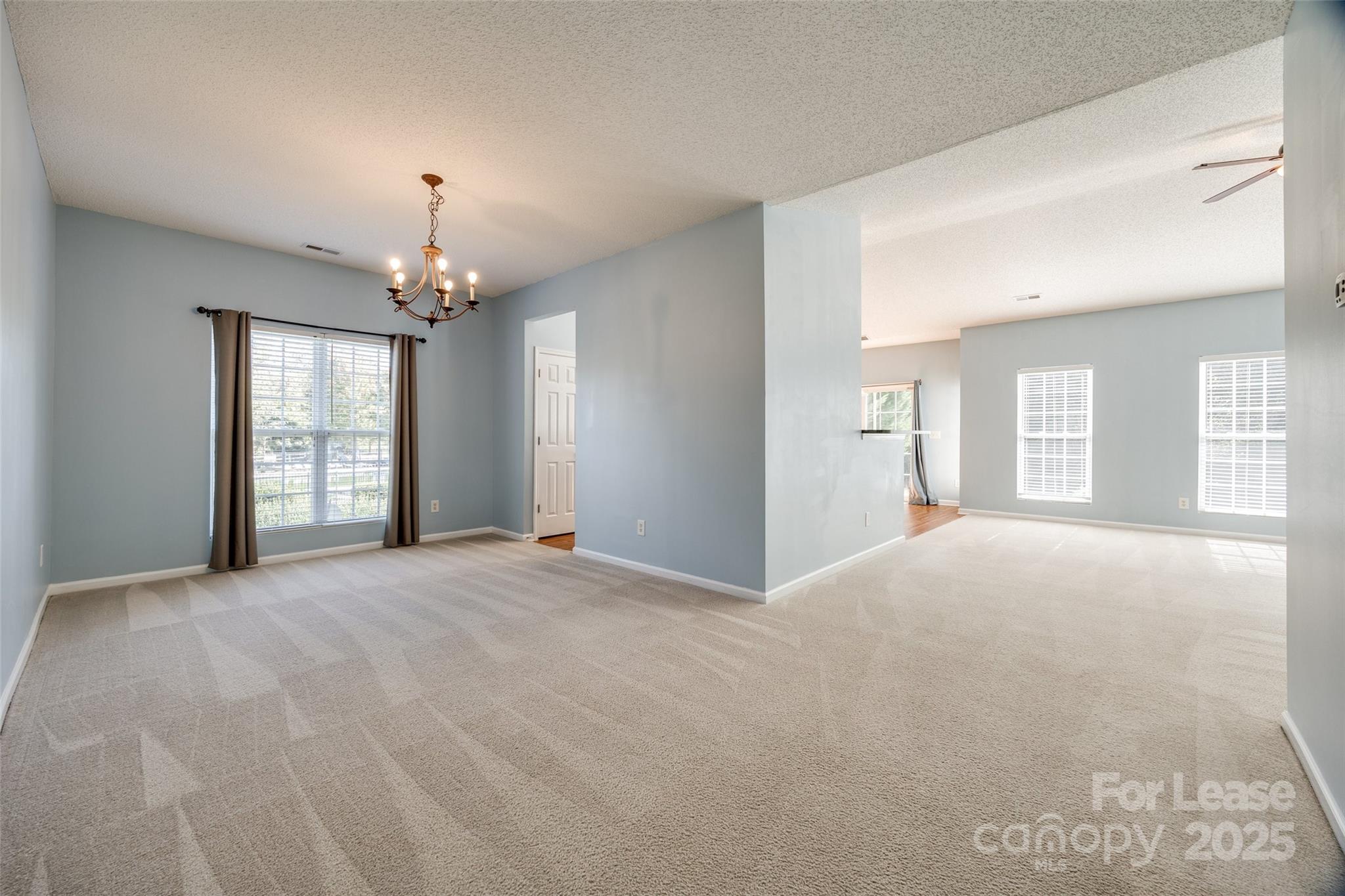 2527 Ivy Creek Ford