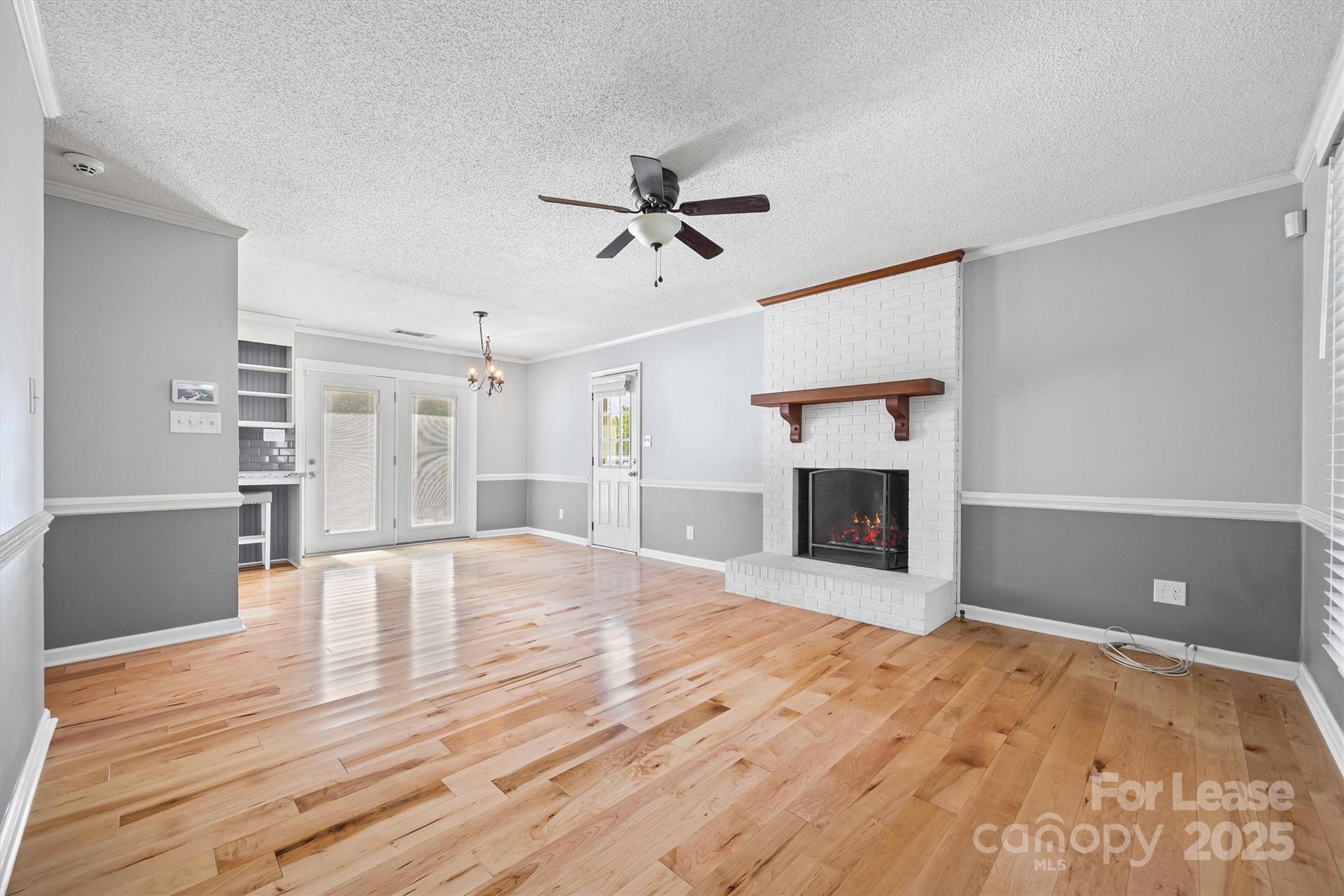 2309 Firmin Court