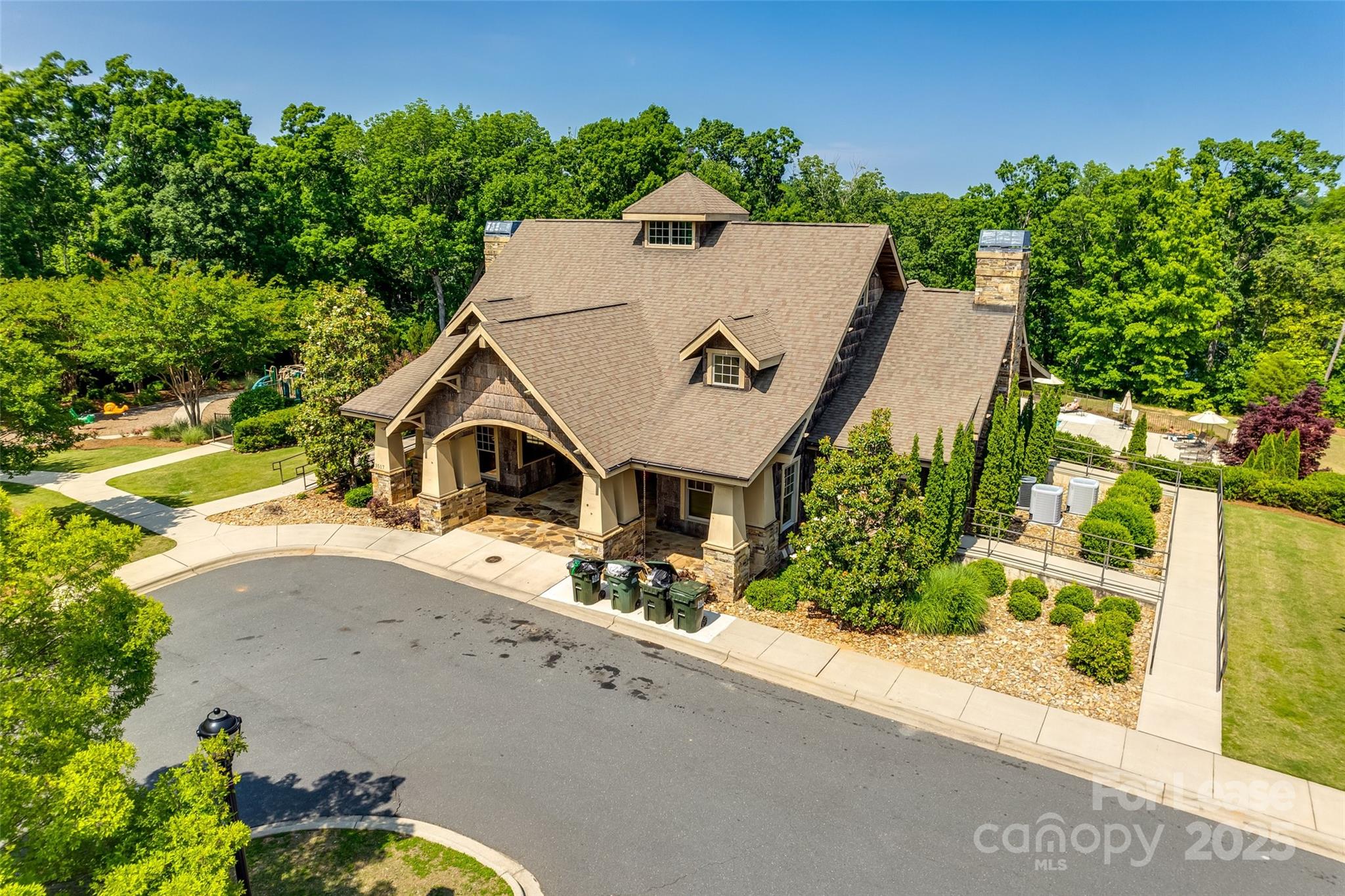 2083 Brightflower Lane