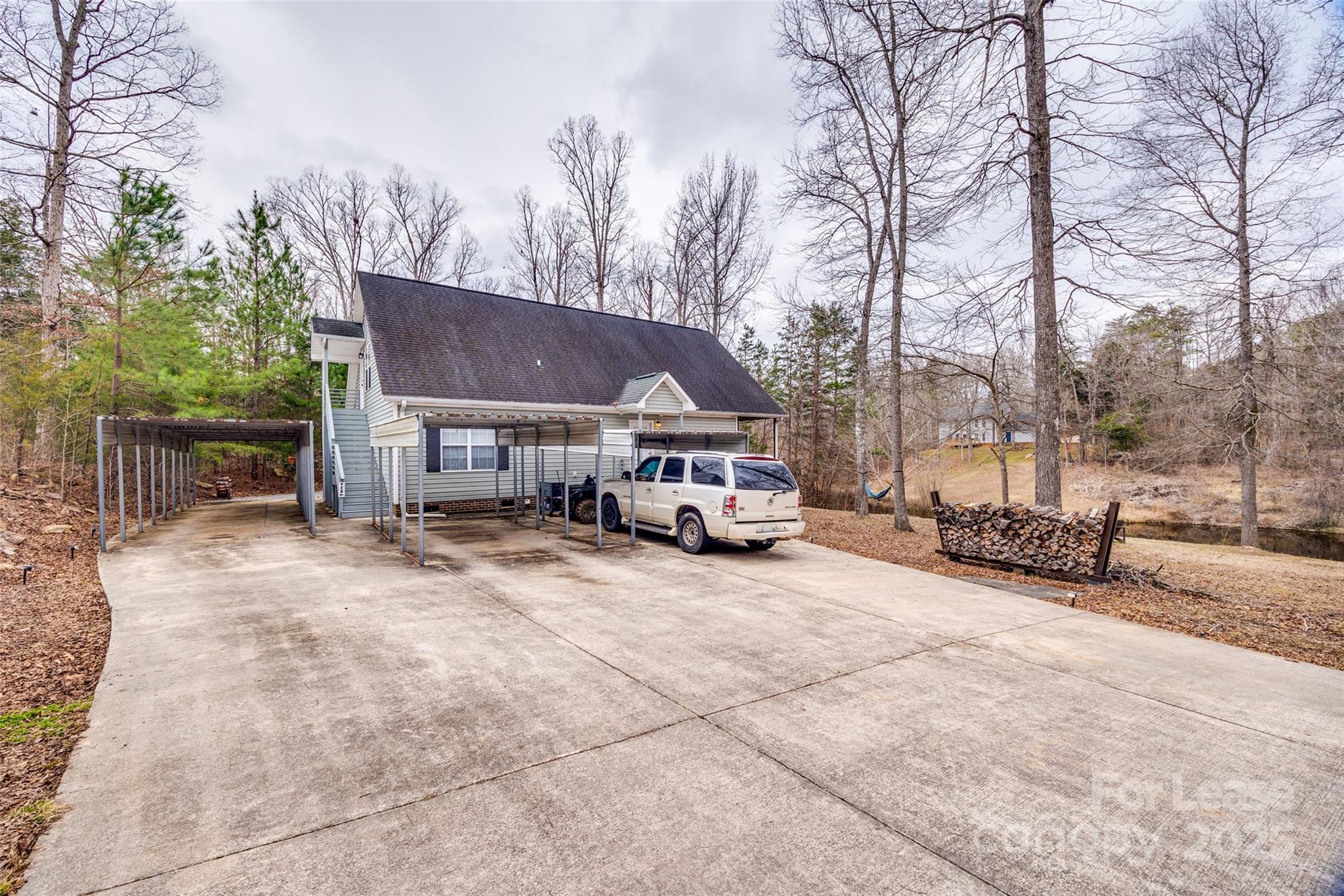 5988 Quarter Mile Road