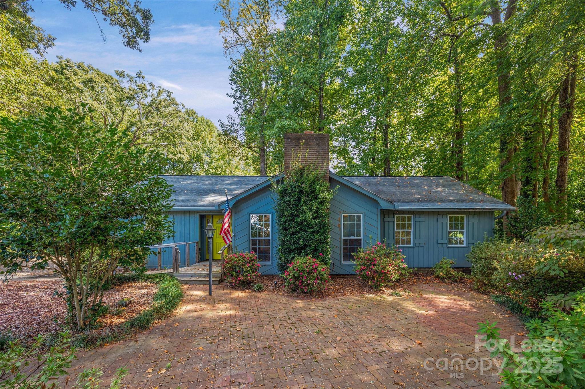 7423 Kuck Road