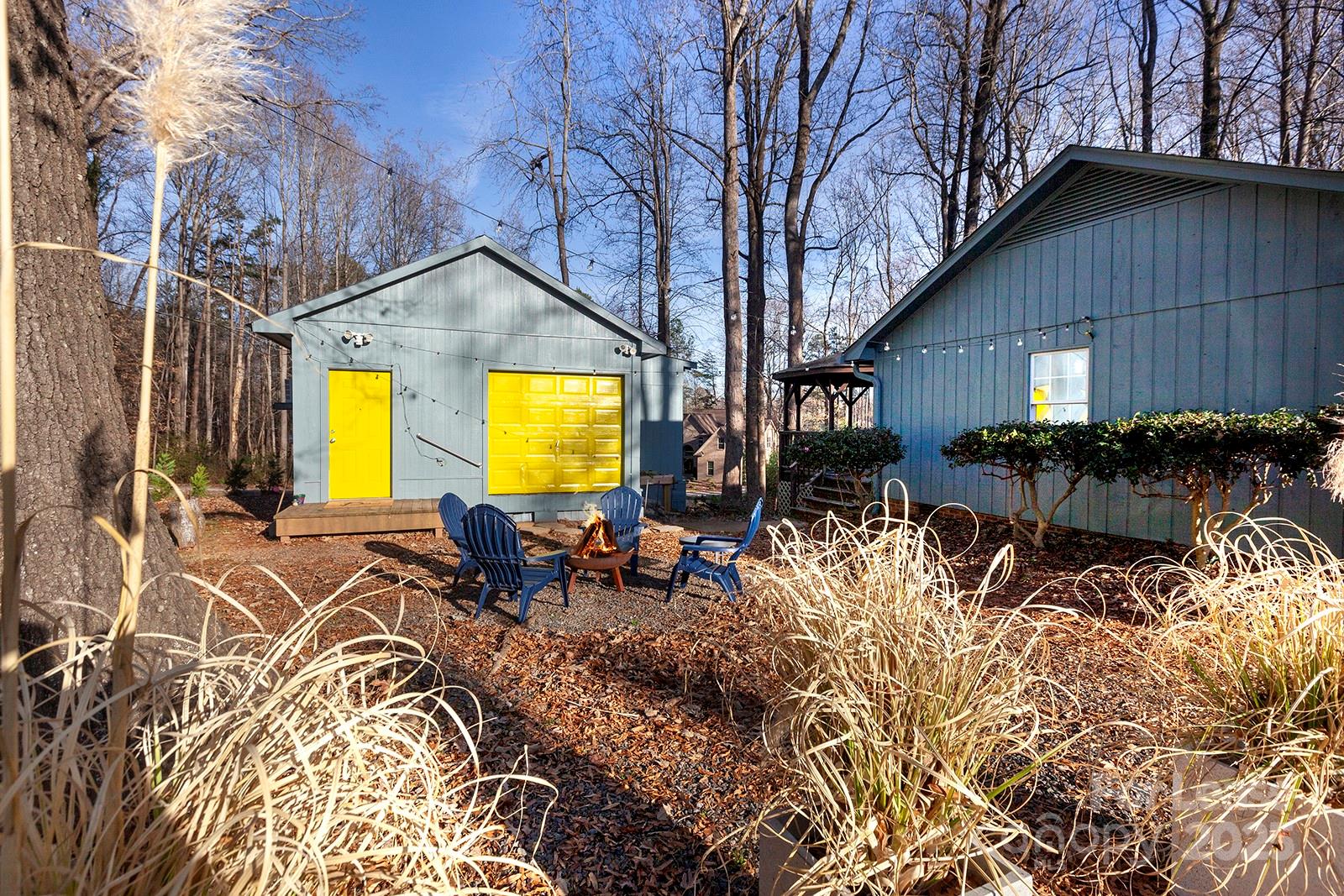 7423 Kuck Road