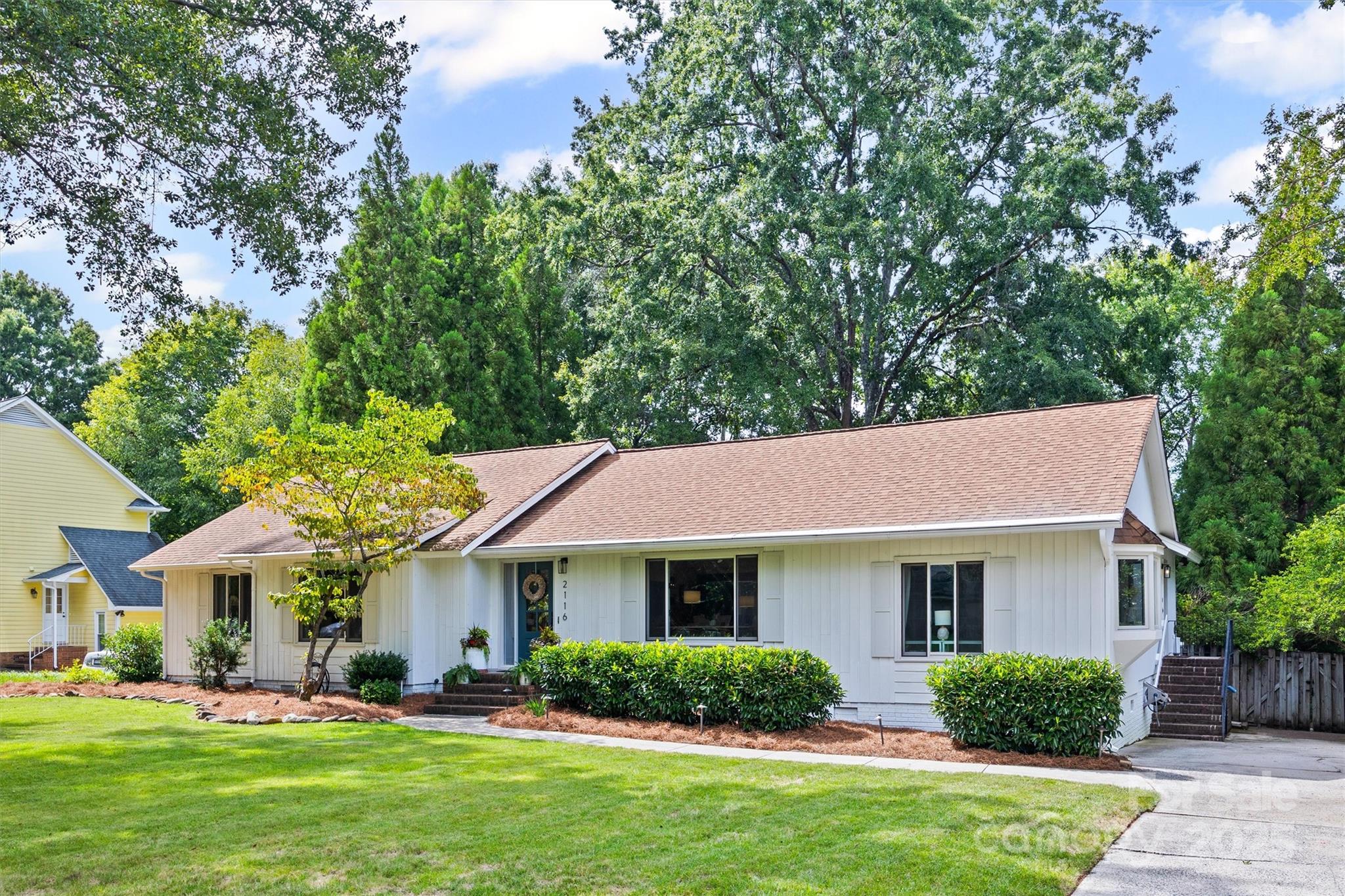 2116 Lynbridge Drive