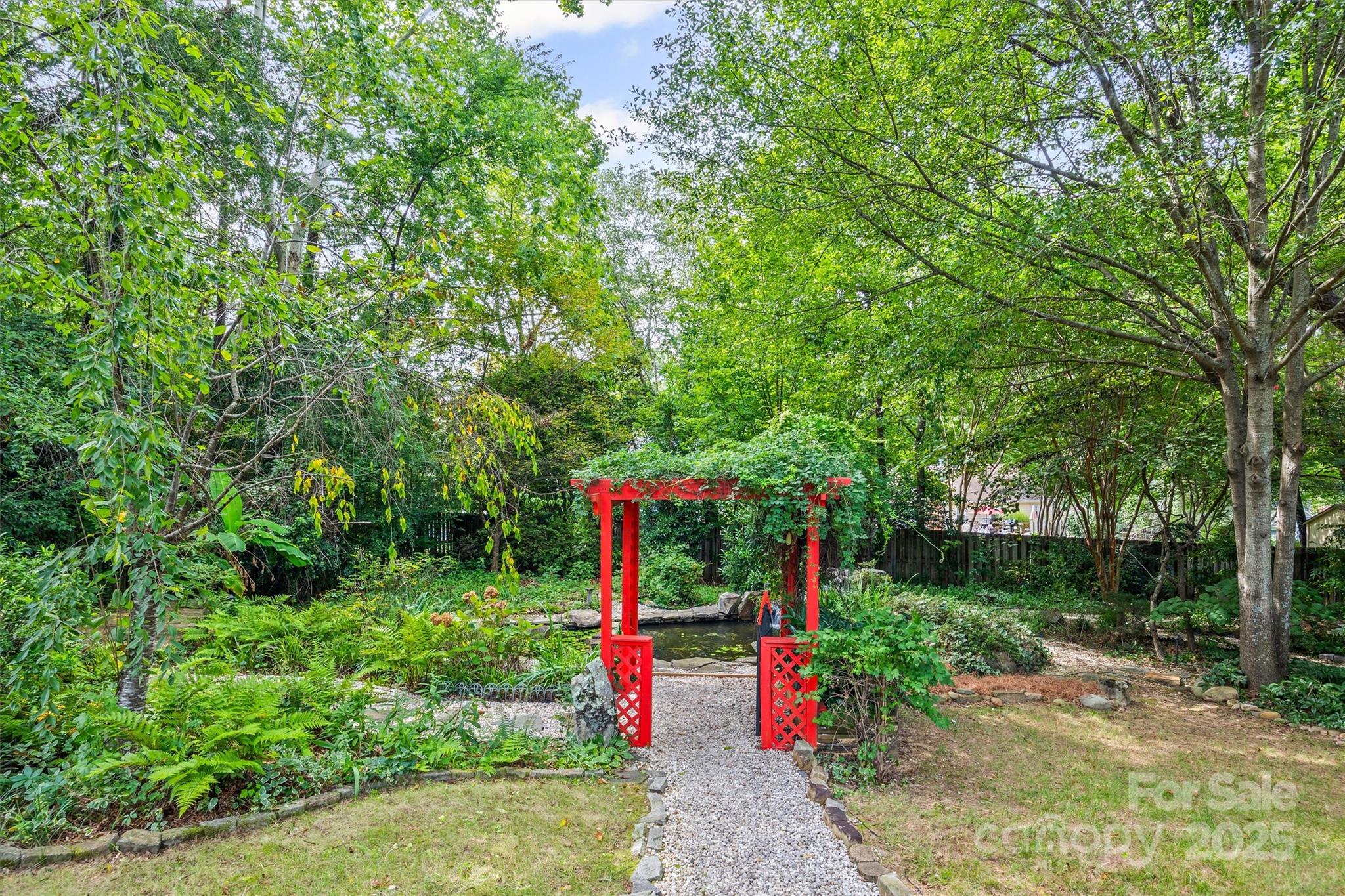 2116 Lynbridge Drive