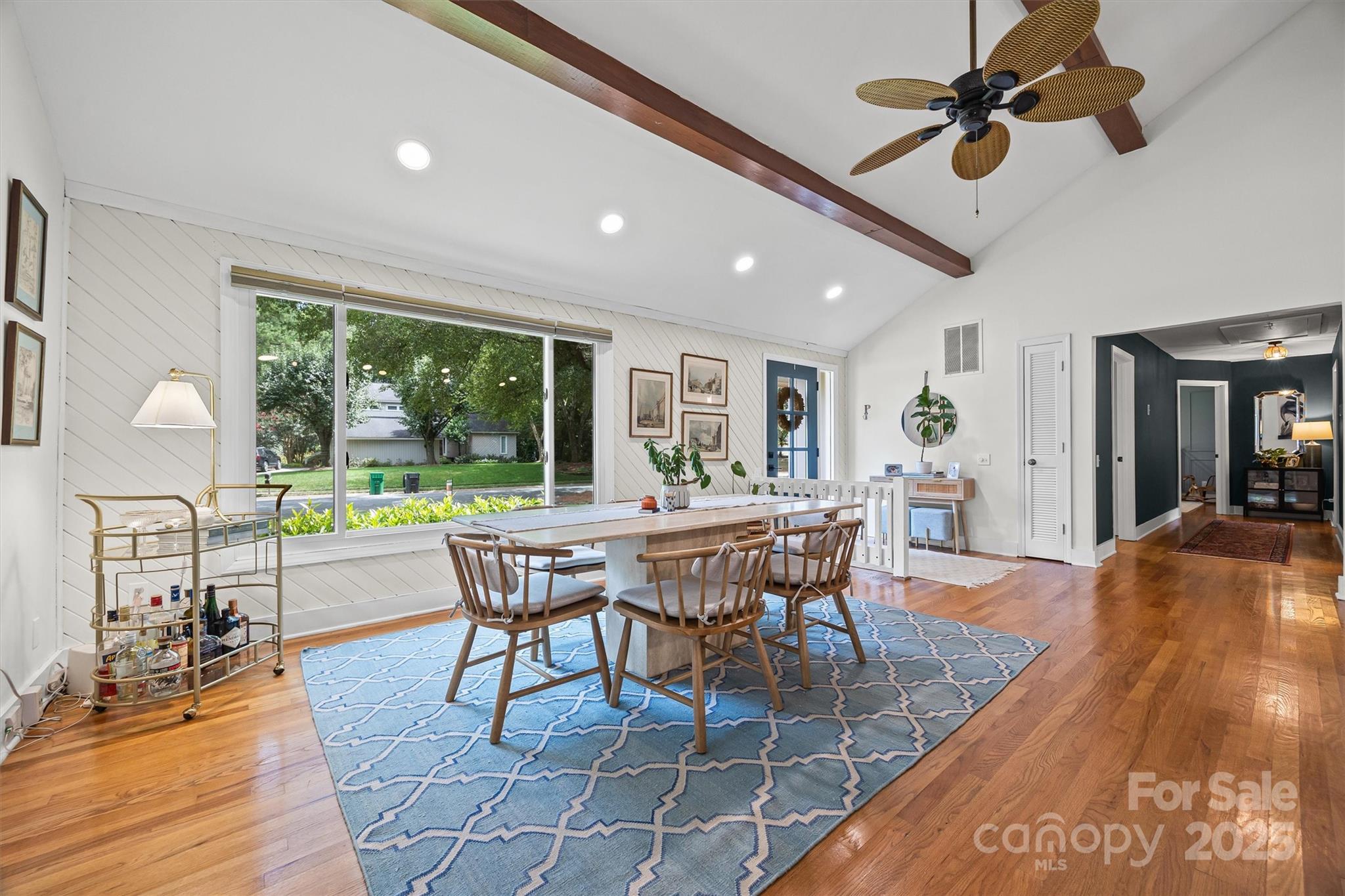 2116 Lynbridge Drive