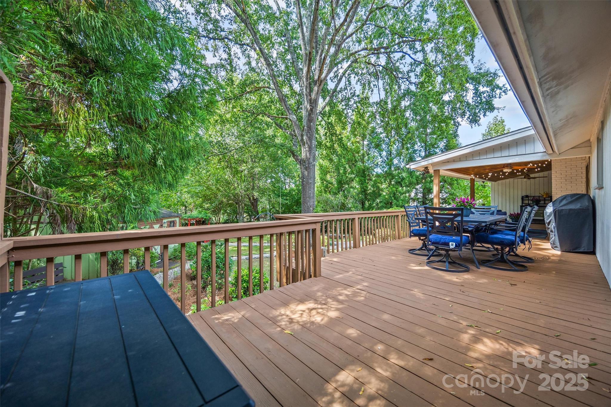 2116 Lynbridge Drive