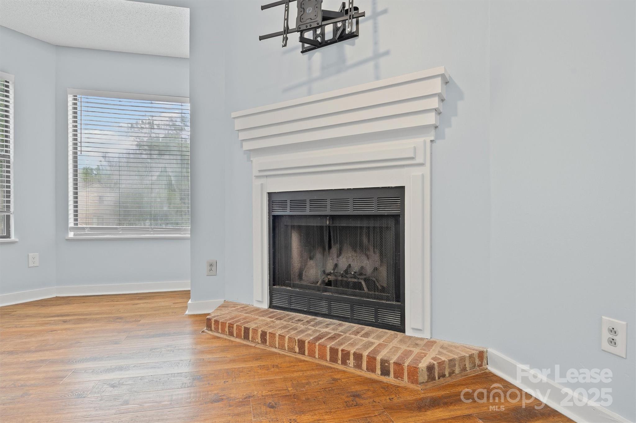 4130 Charlotte Highway Unit: L