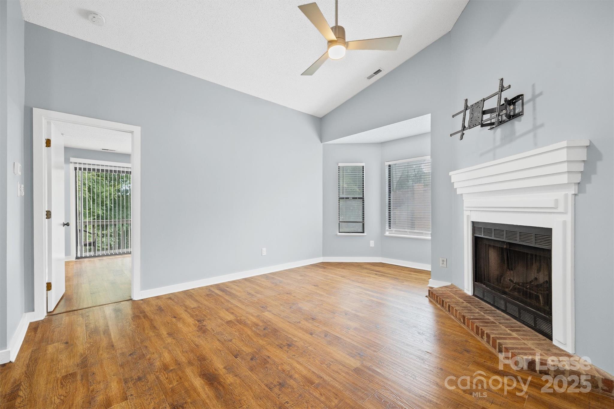 4130 Charlotte Highway Unit: L