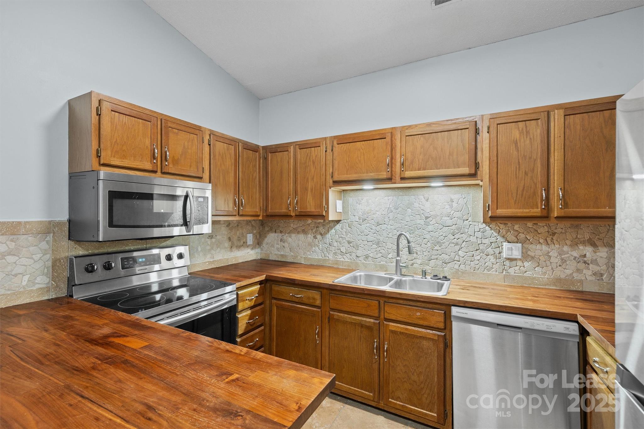 4130 Charlotte Highway Unit: L