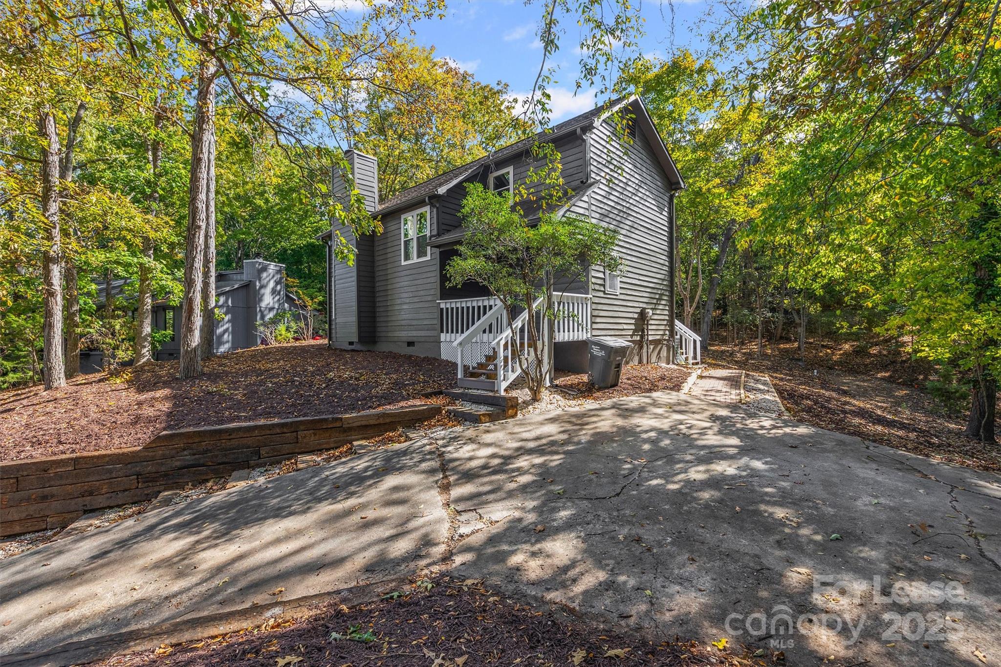 6012 Lanai Lane