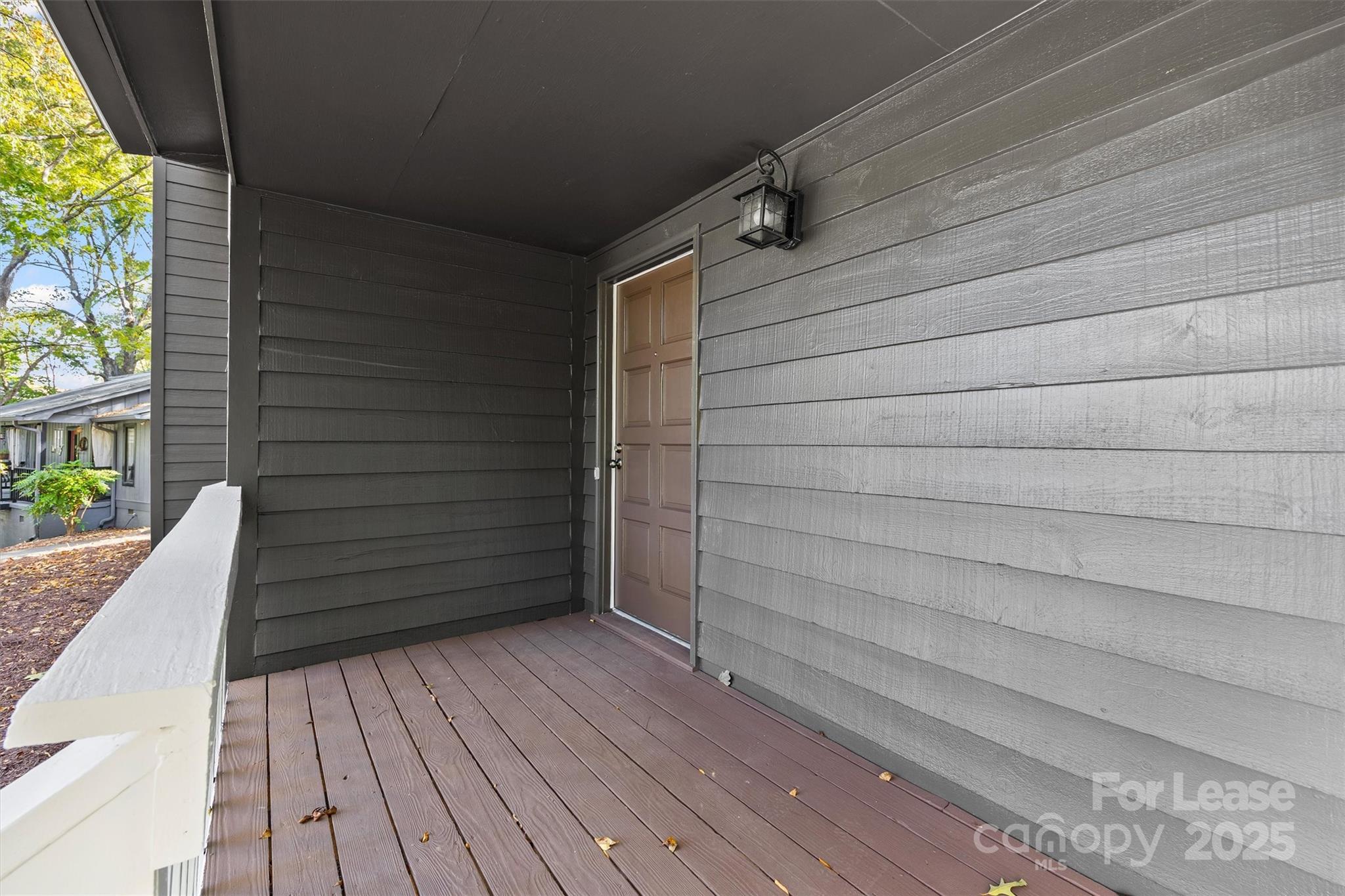 6012 Lanai Lane