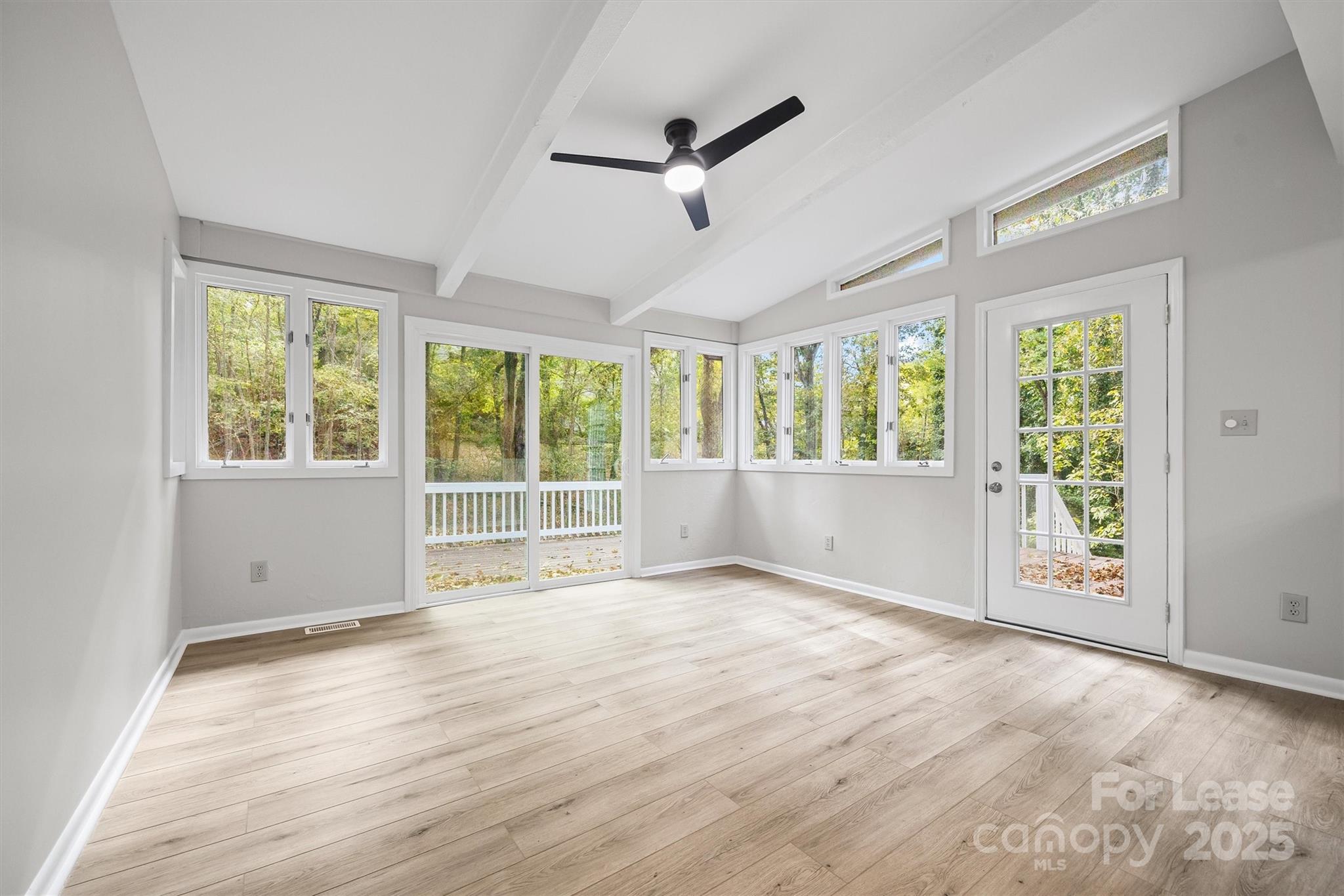 6012 Lanai Lane