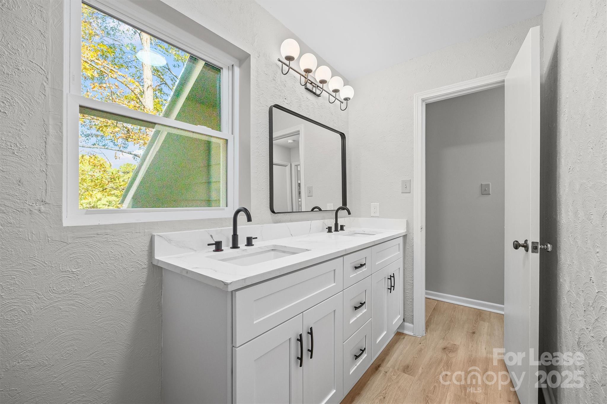 6012 Lanai Lane