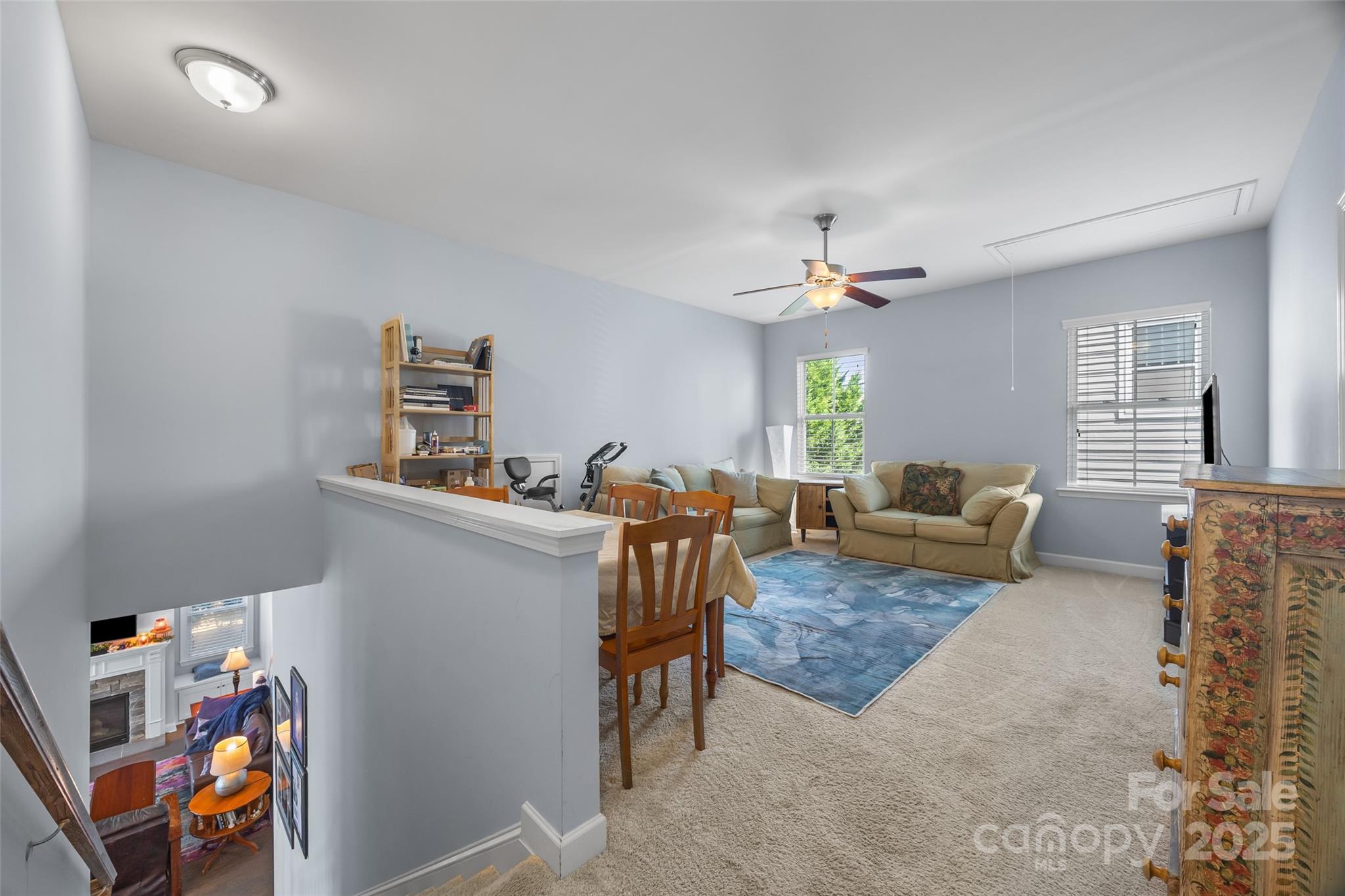 5212 Meadowcroft Way