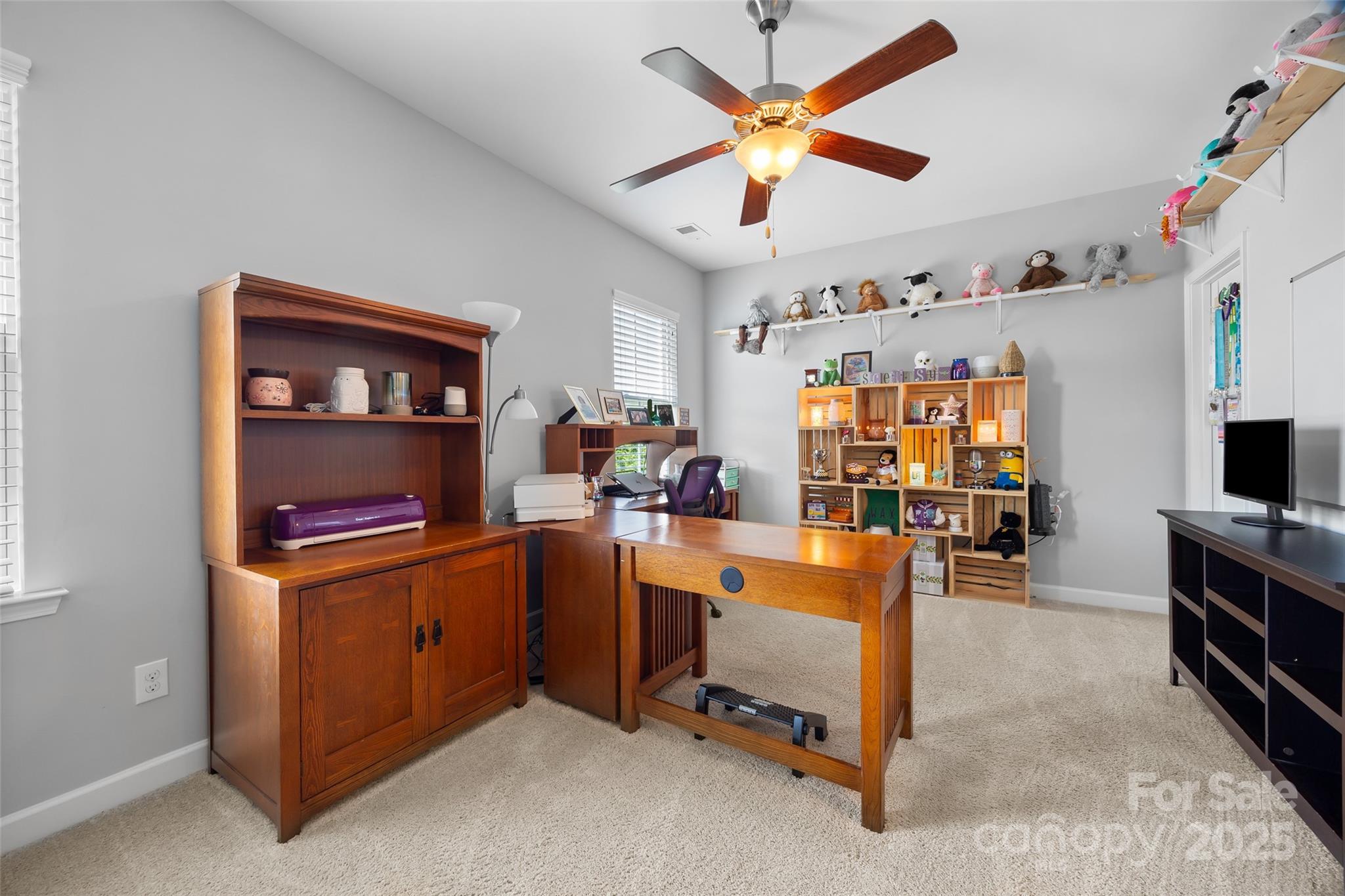 5212 Meadowcroft Way