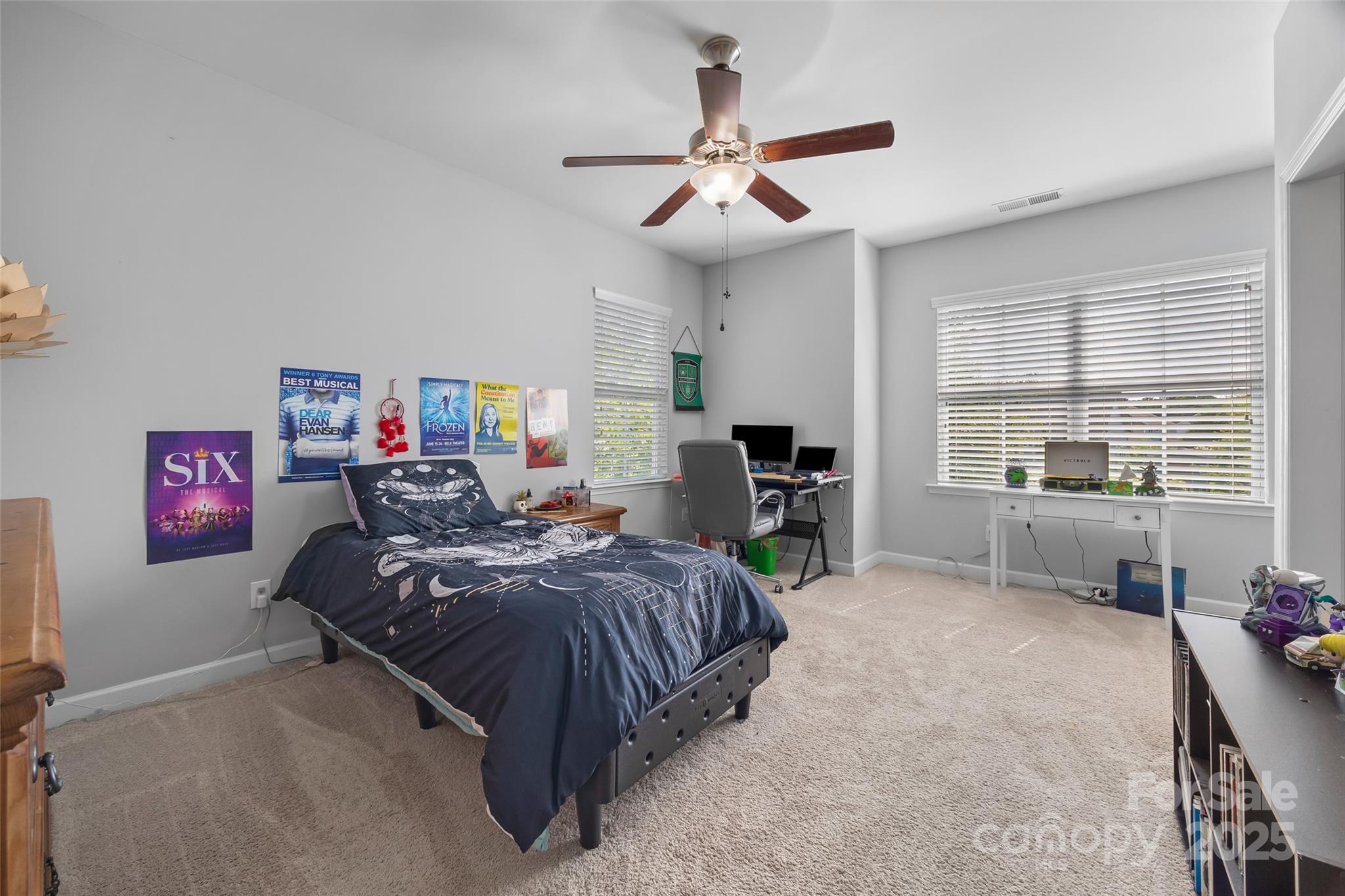 5212 Meadowcroft Way